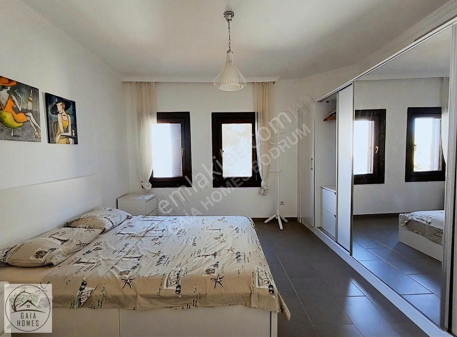 Satılık Yahşi Denize 300 M Site İçi Manzaralı Tripleks Villa - Görsel 8