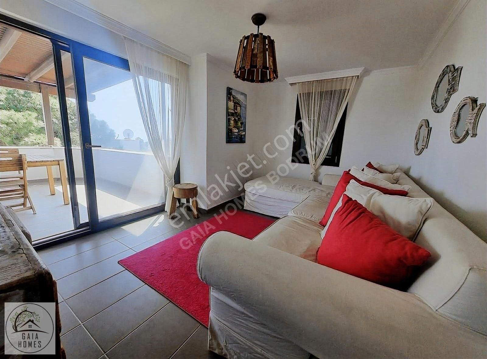 Satılık Yahşi Denize 300 M Site İçi Manzaralı Tripleks Villa - Görsel 3