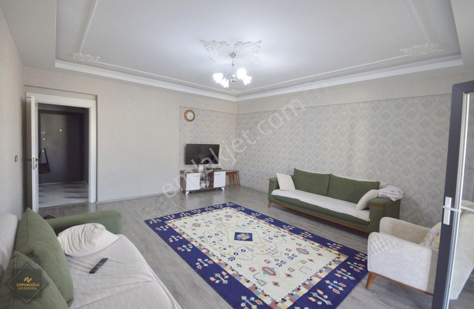 Onat Kutlar'da Geniş,masrafsız Ultra Lüks 2,5+1 Daire Fırsatı!!!