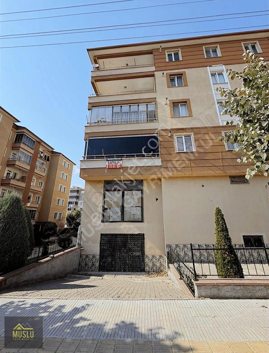 Muslu Gayrimenkulden Köprübaşında Site İçinde Full Yapılı Daire