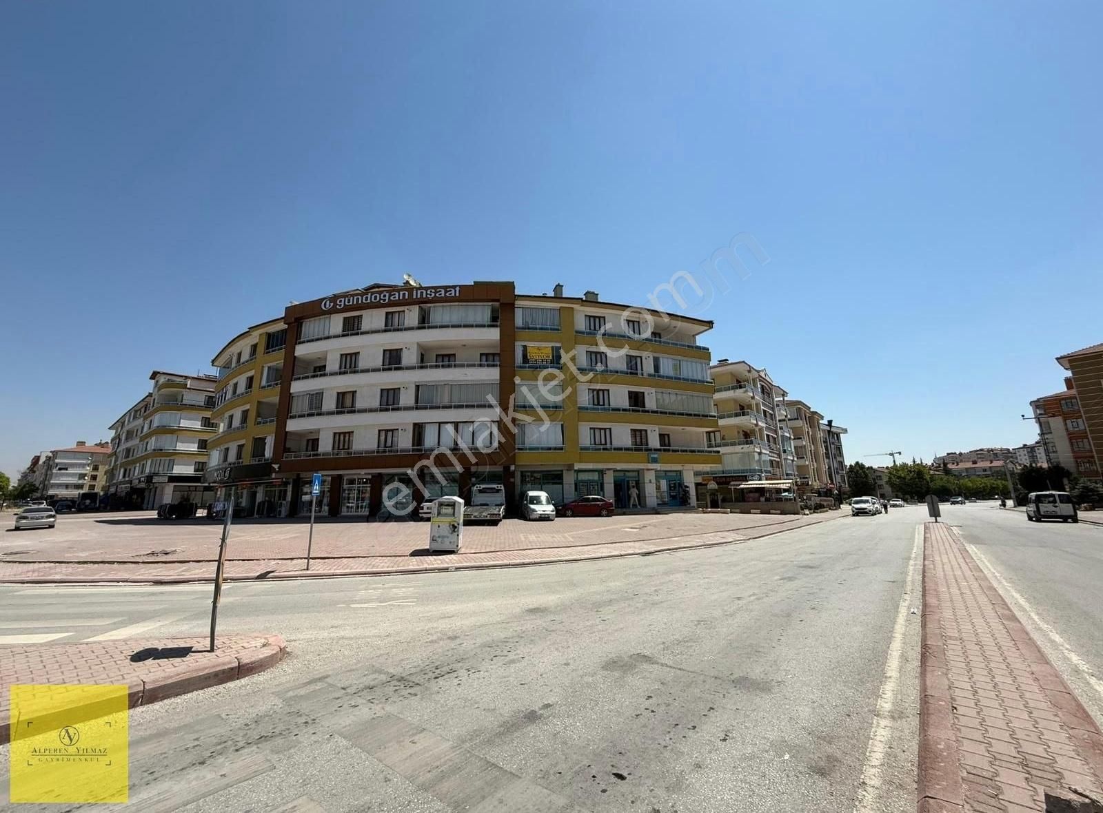 Esenler Mahallesi Genç Osman Cadde Cephe Arakat Daire