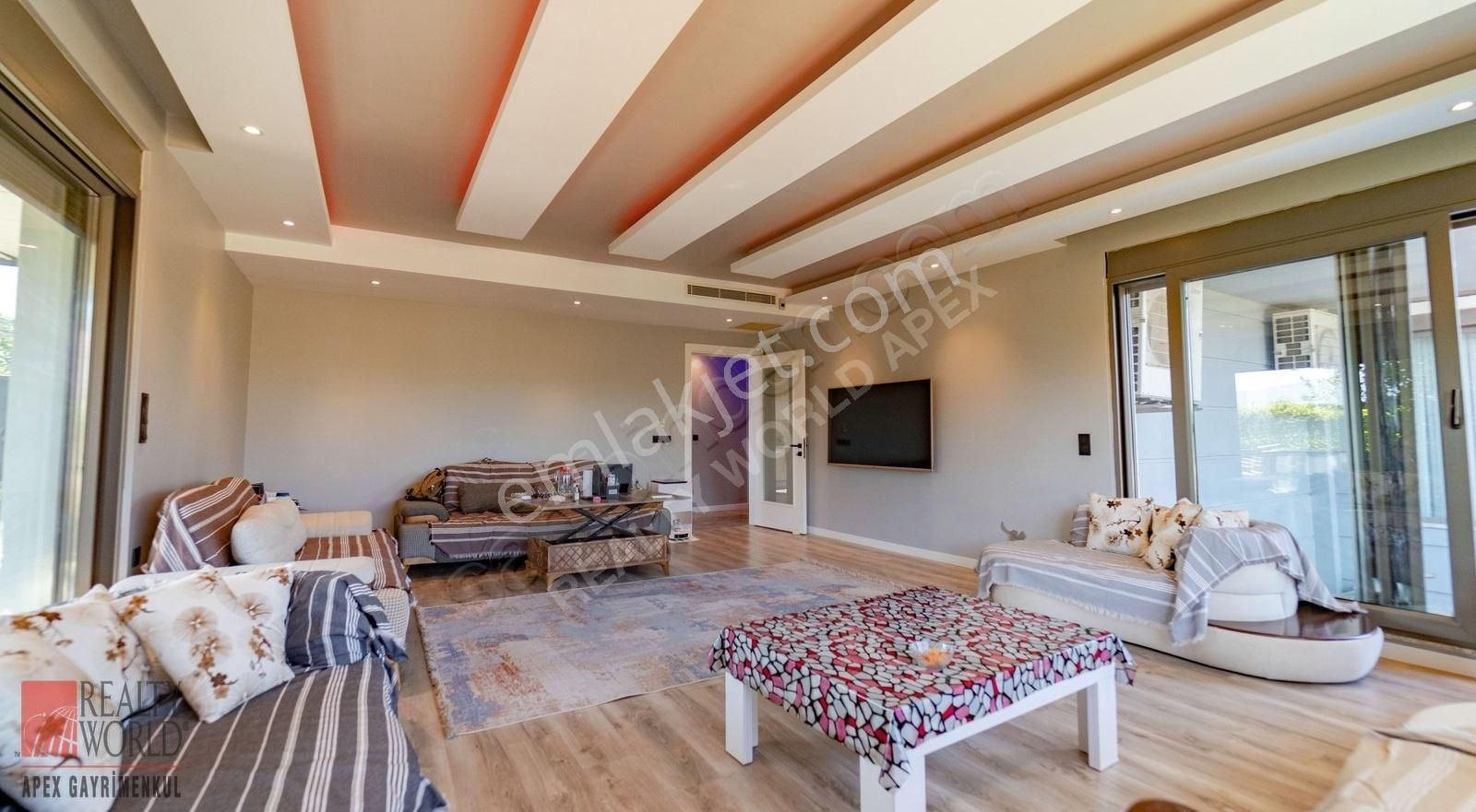 Döşemealtı Yeşilbayır'da Merkezi Konumda İkiz 3+1 Villa Fırsatı - Görsel 6