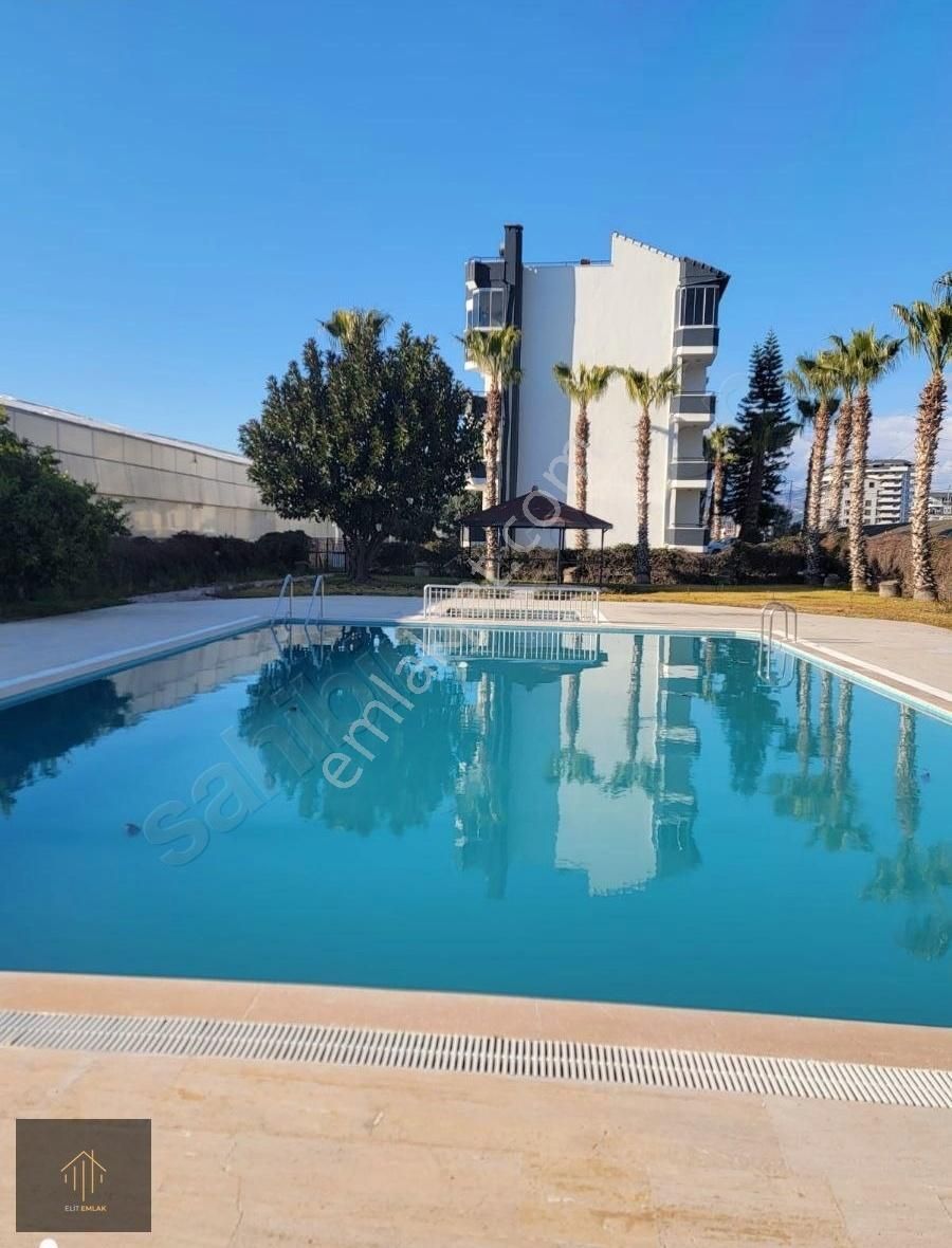 Gazipaşa Site İçi Denize Yakın Havuzlu Eşyalı 2+1 Daire