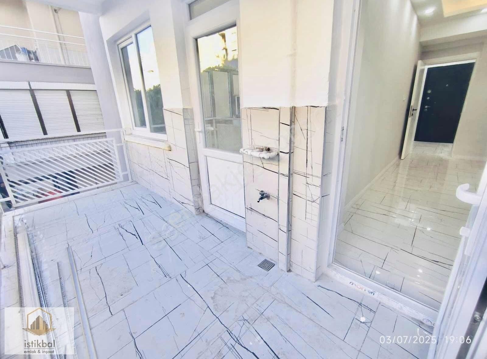 Harika Lokasyonda Harika 3+1 140m2ful Yapılı Asansörlü Daire