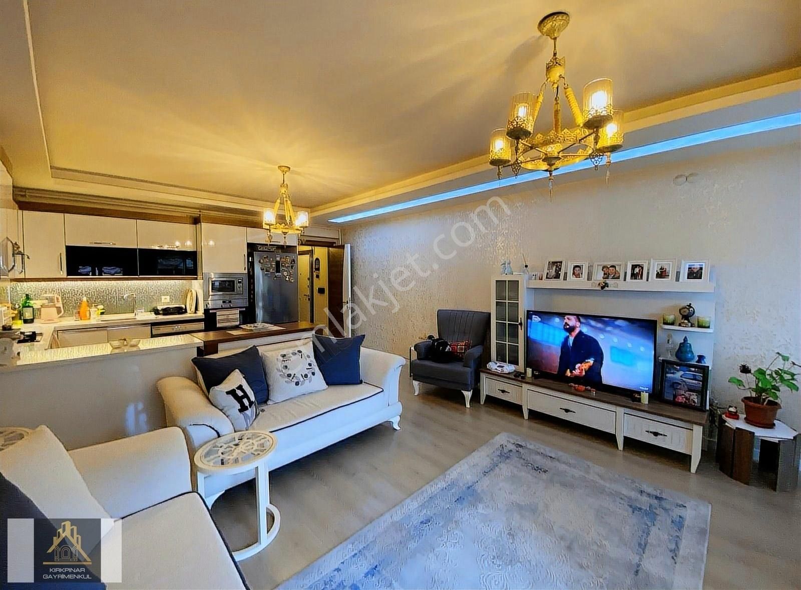 Kırkpınar'dan Genç Binada Ebeveyn Banyolu Lüks 3+1 Kiralık Daire