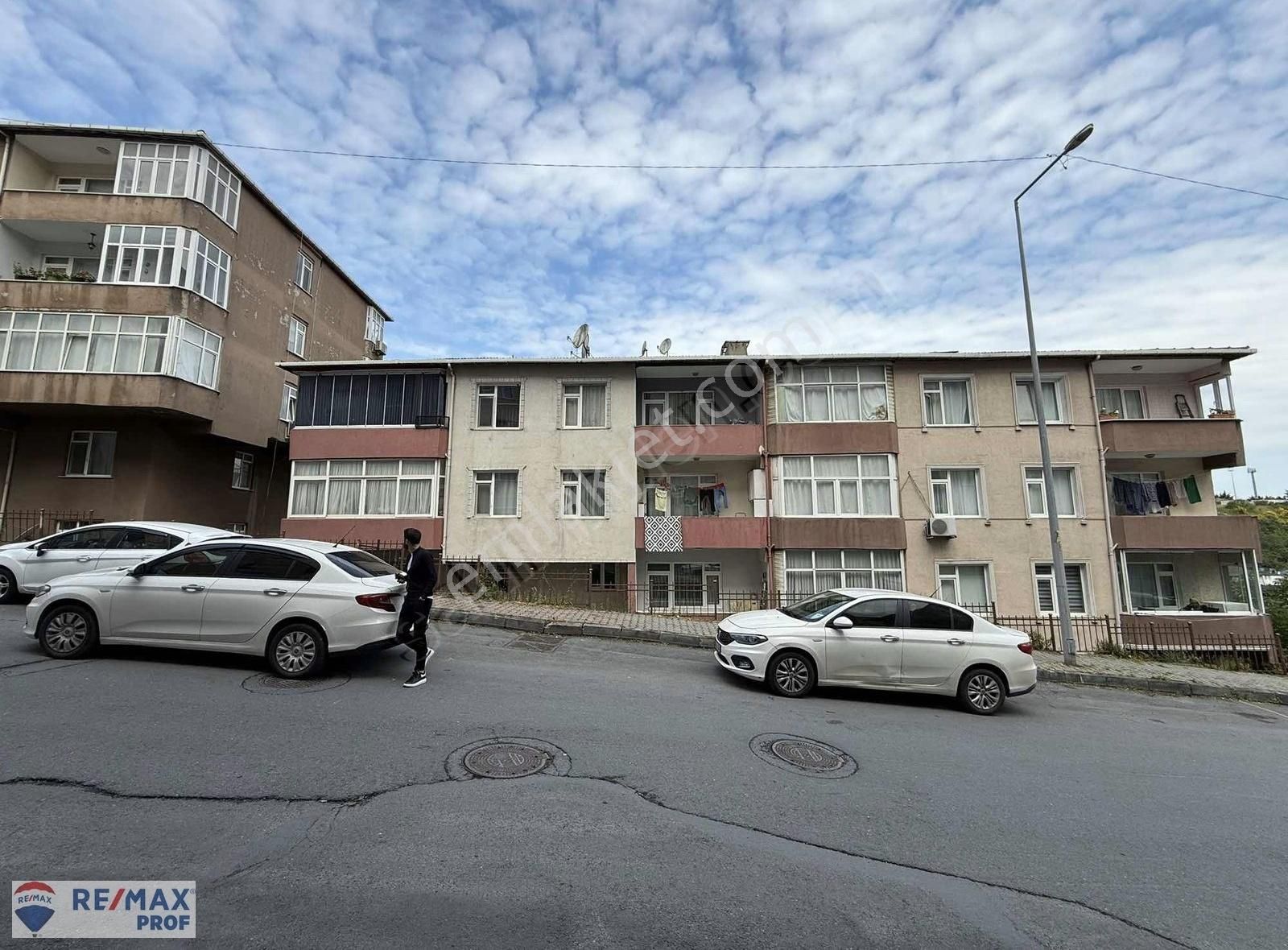 Eyüpsultan Alibeyköy Mh. Merkezi Konumda Satılık 2+1 Boş Daire