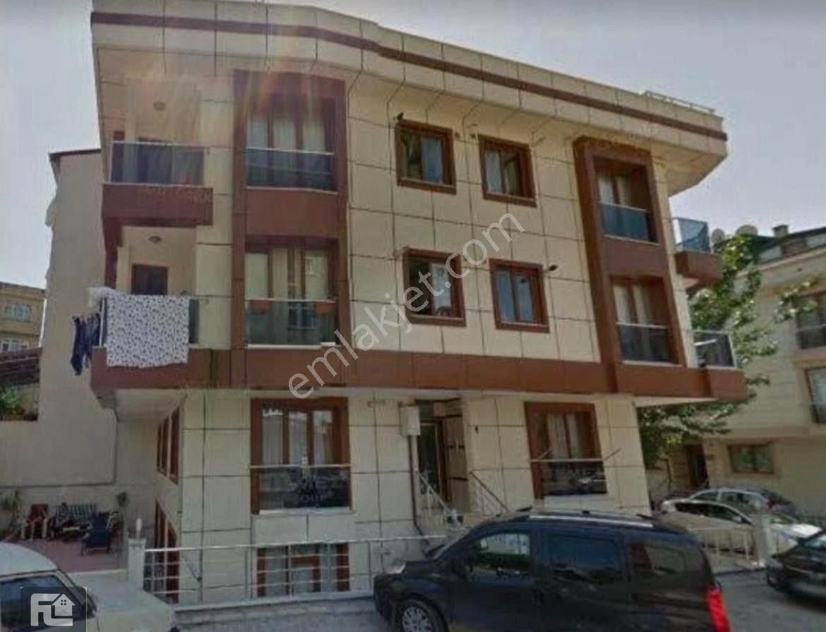 F-l Emlaktan Örnek Merkez E-5 Metro Yakını 2+1 Y. Giriş