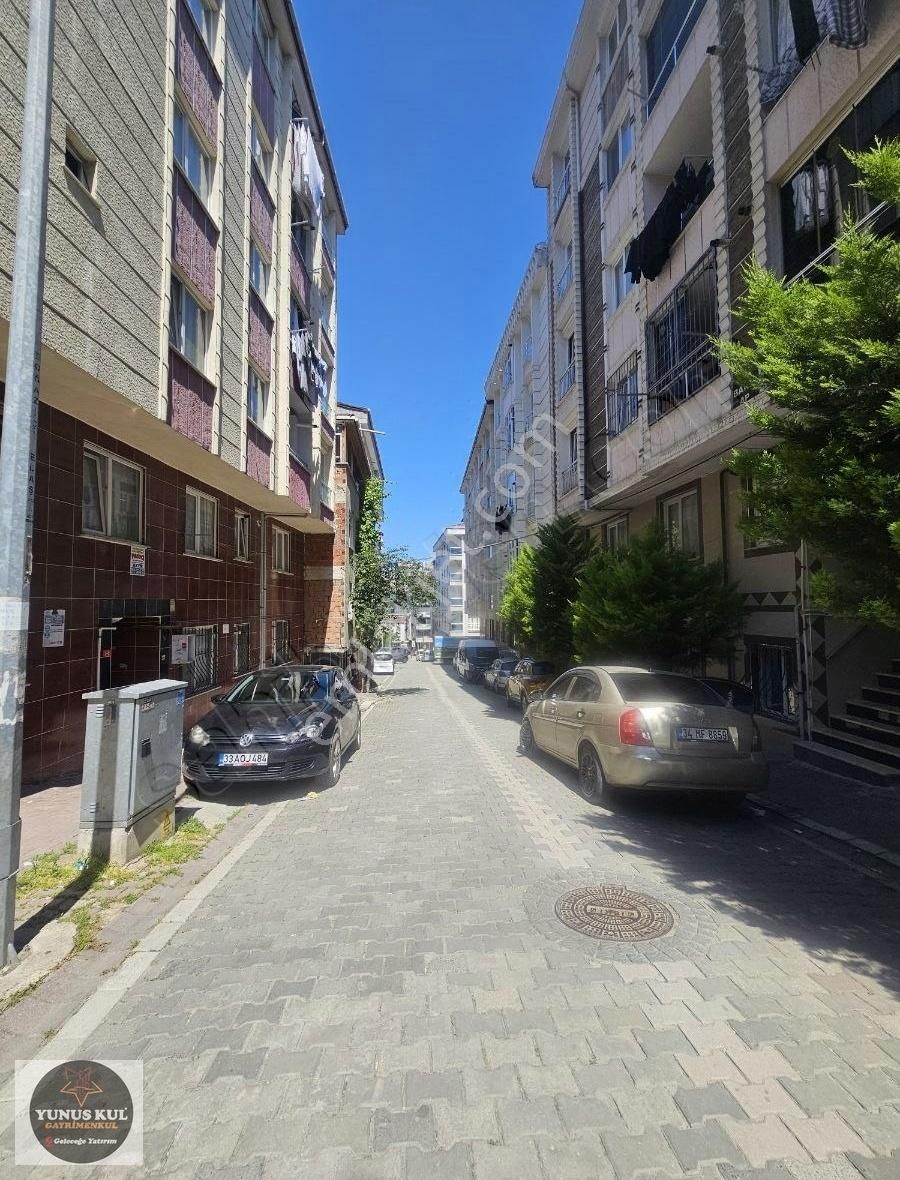 Mehterçeşmede Satılık 2+1 İskanlı Arakat Daire