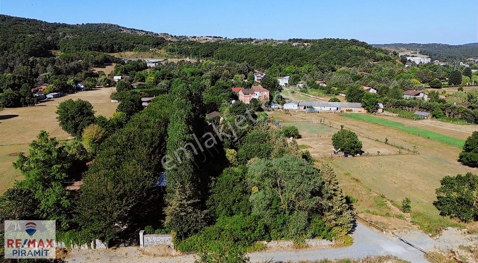 Beykoz İsaklı'da Yatırım Fırsatı 1.784 M² Arsa