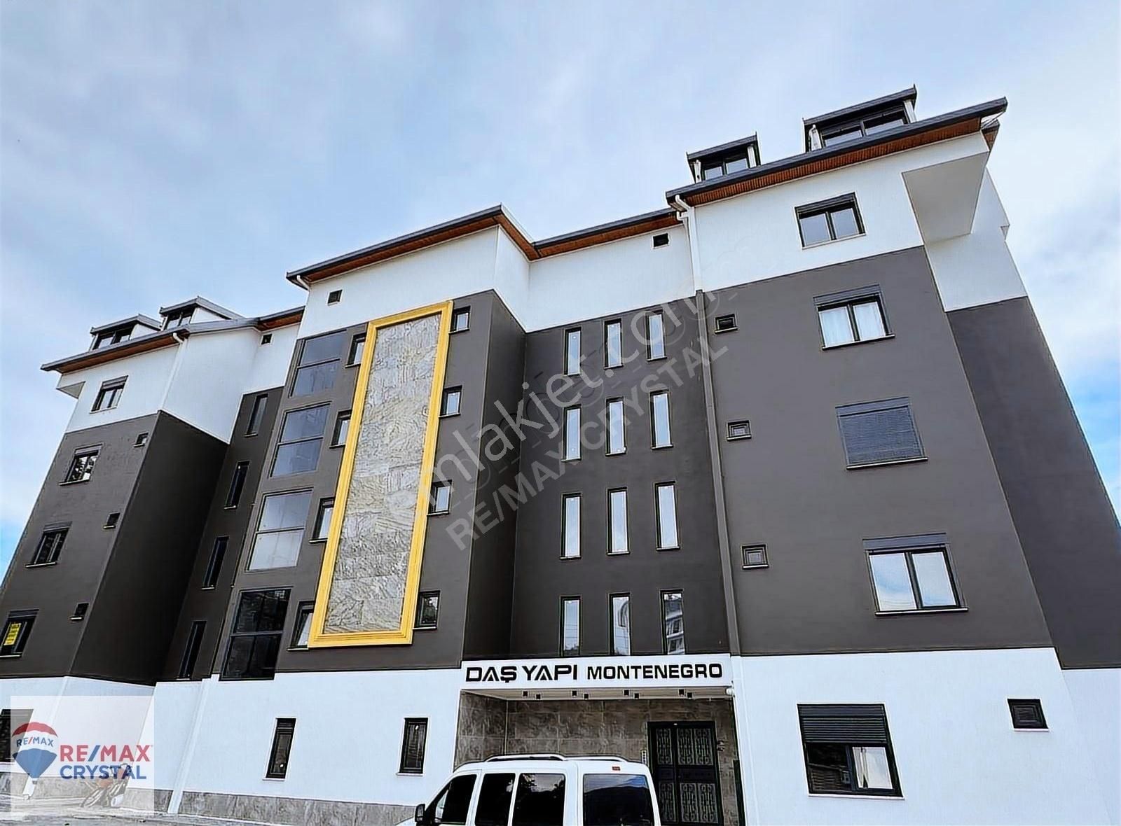 Güney Cephe, Havuz Manzaralı, Genış 2+1 Daıre