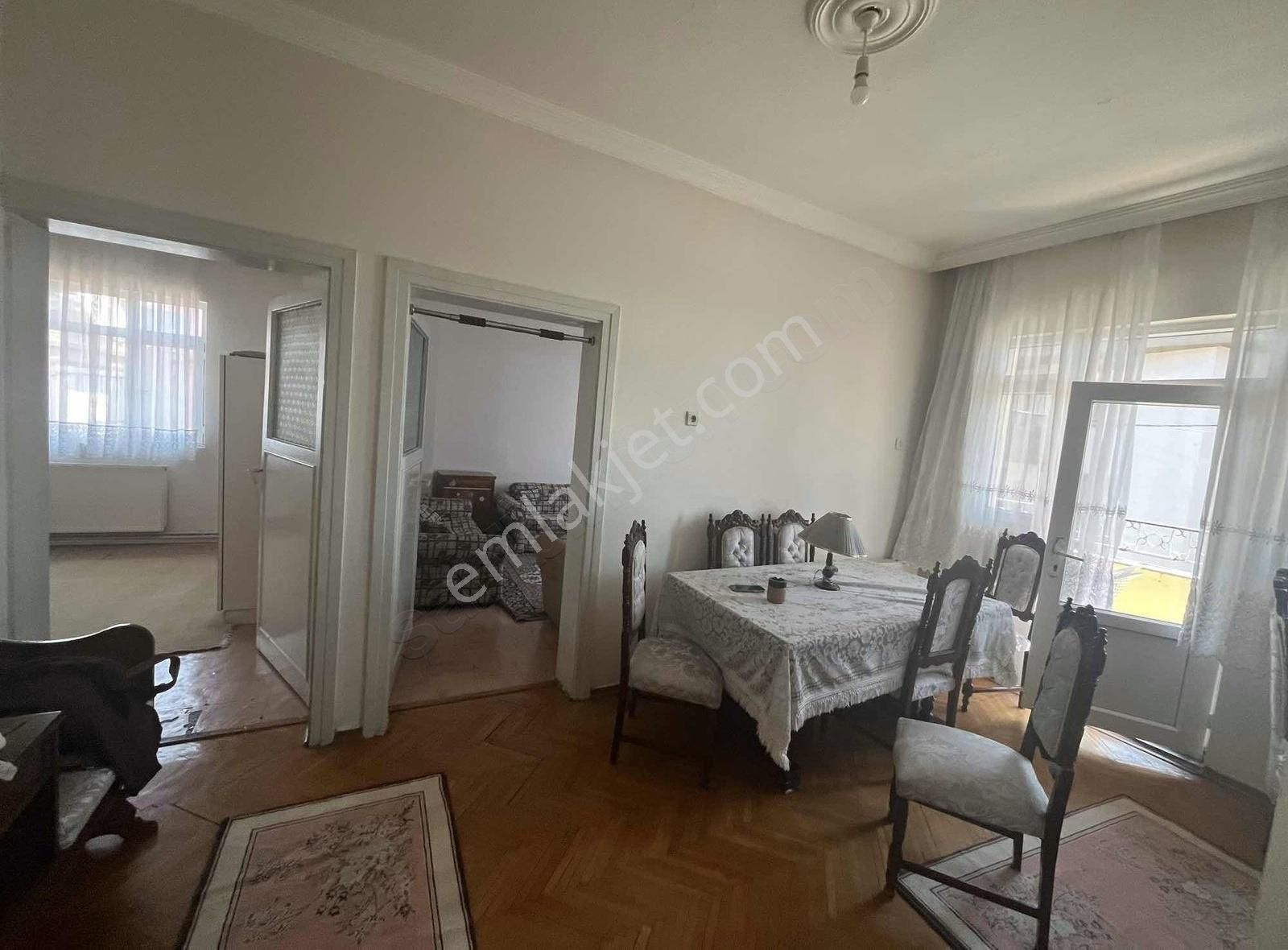 Öner Güneri Den Kdz Ereğli De Eşyalı Kiralık 2+1 Daire