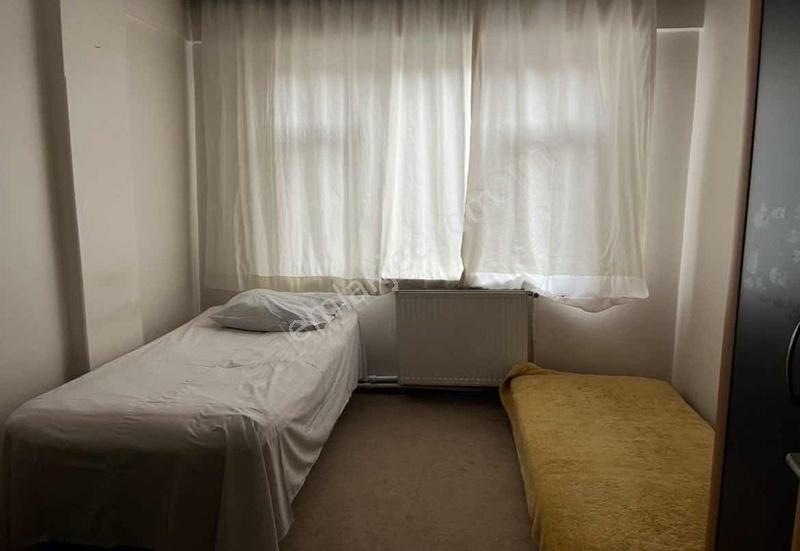 Öner Güneri Den Kdz Ereğli De Eşyalı Kiralık 3+1 Daire