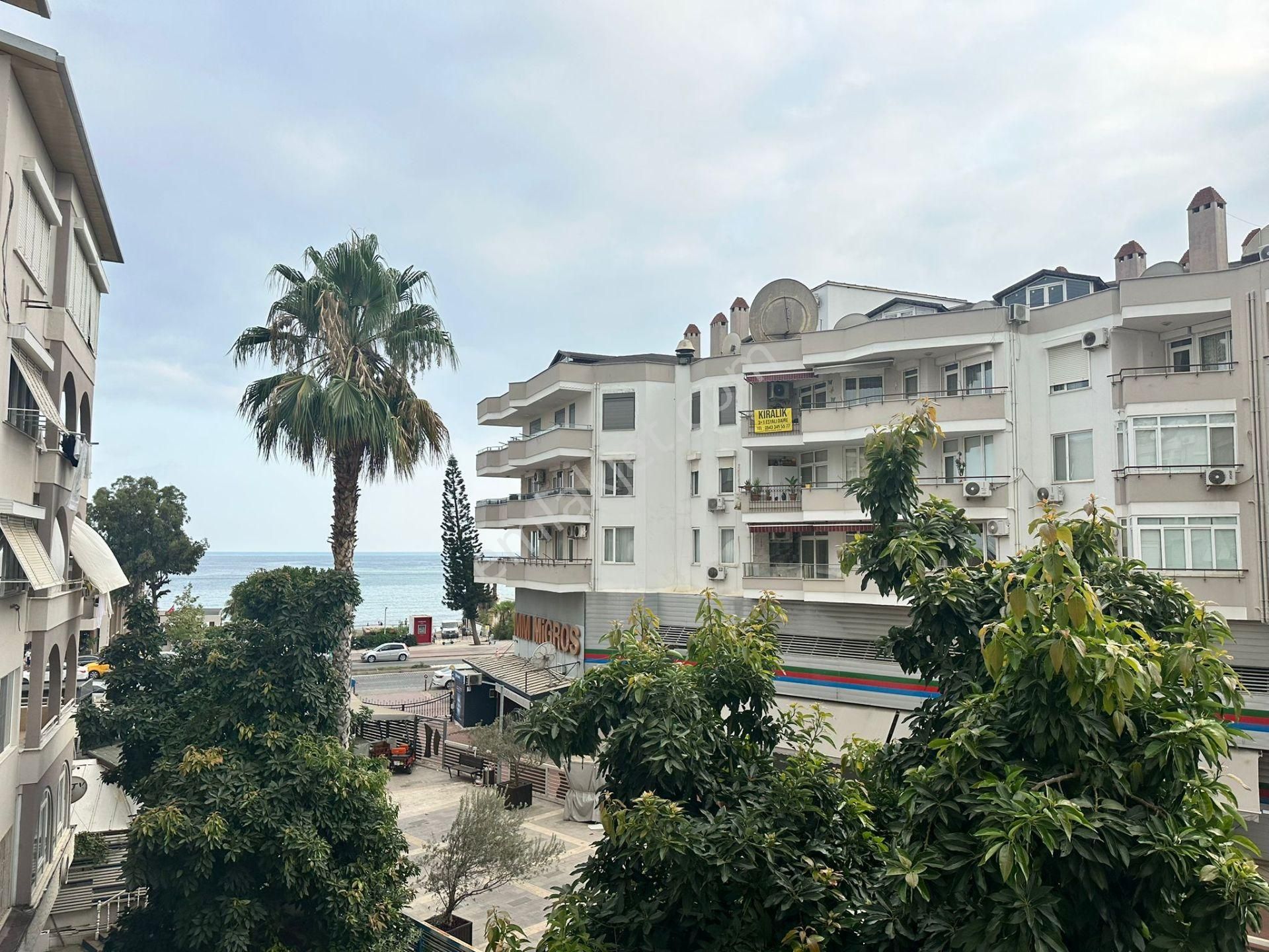 Alanya Güllerpınarın'da Deniz Manzaralı 3+1 Satılık Daire