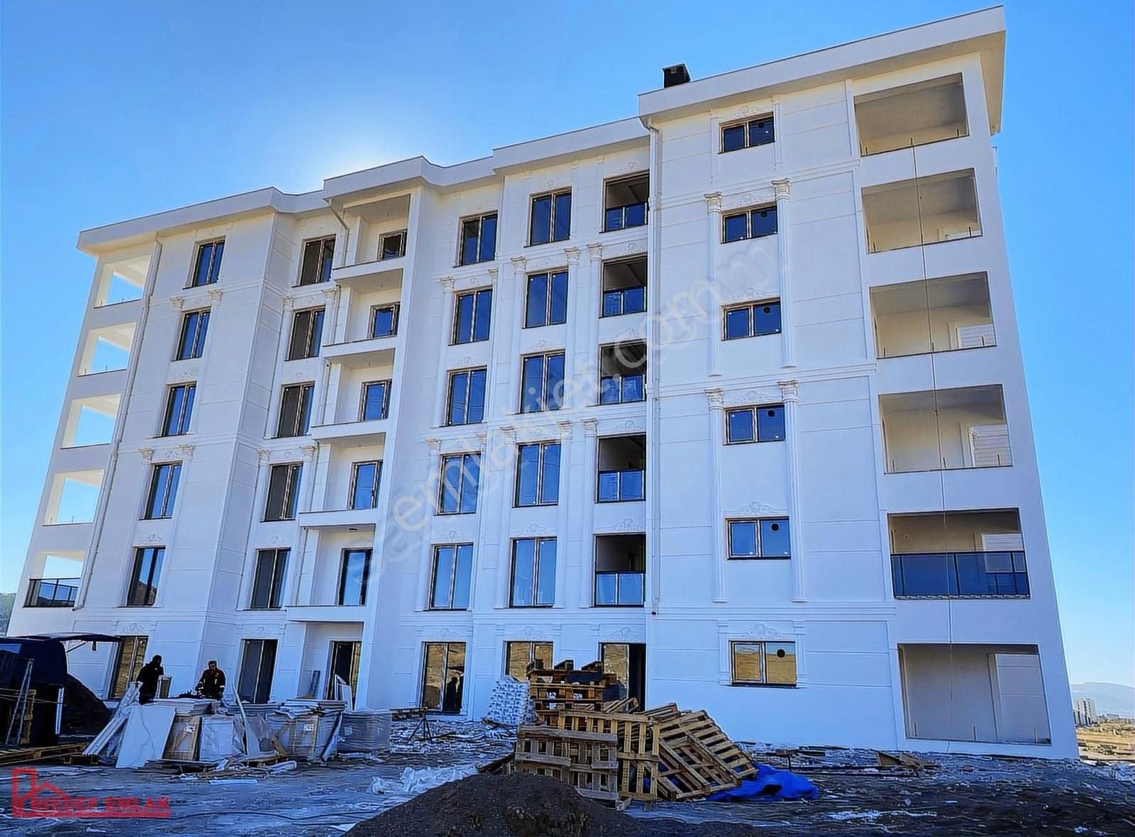 Hedef Emlaktan Eğriköprüde Satılık Sıfır 3.5+1 Lüx Daire