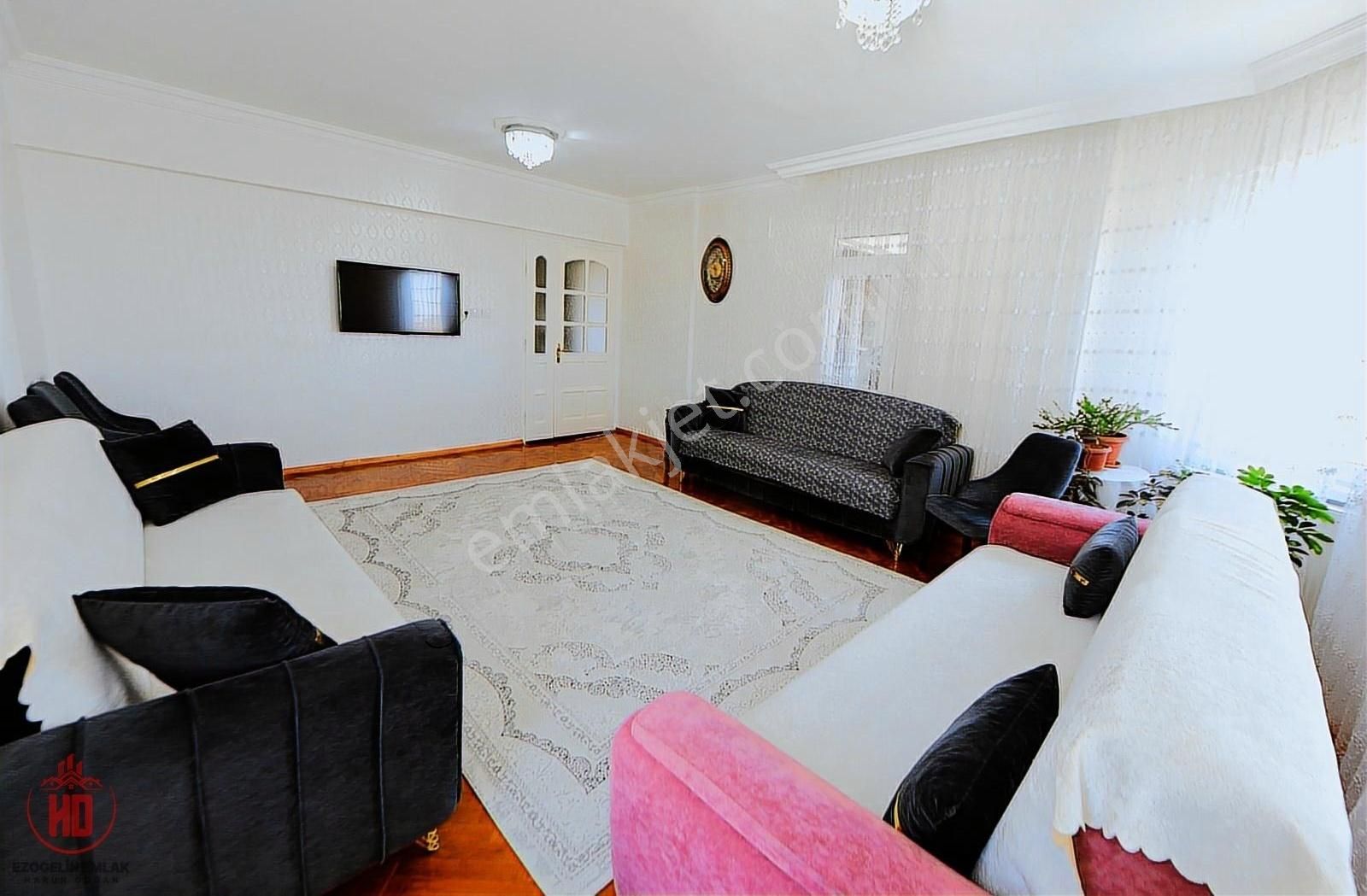 Ezogelin'den Güneykent'te Manzaralı, Bakımlı 3+1 Satılık Daire..
