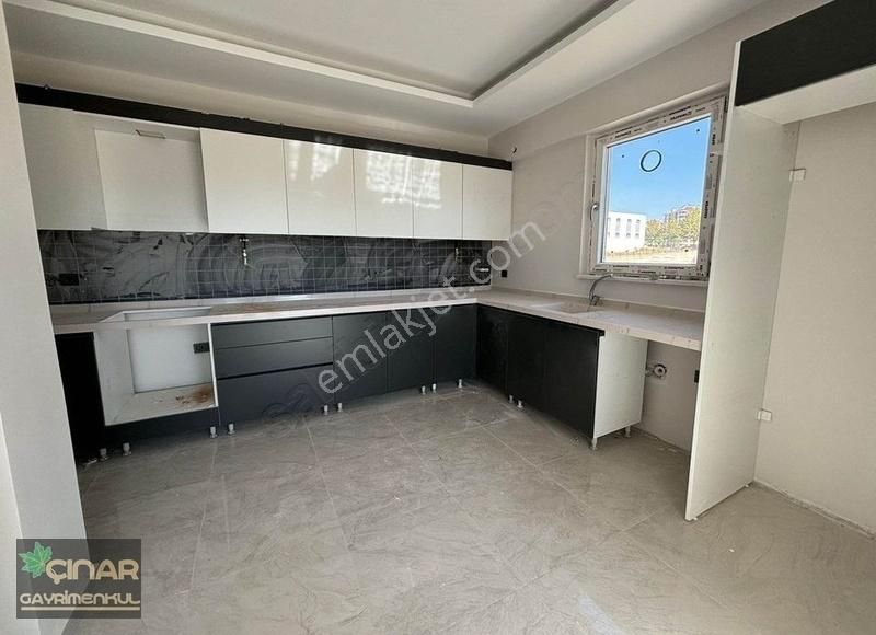 Serken'te Ebeveyn Ban. Giyinme Od. Sıfır Lüks 3+1 Kaçmaz Daire