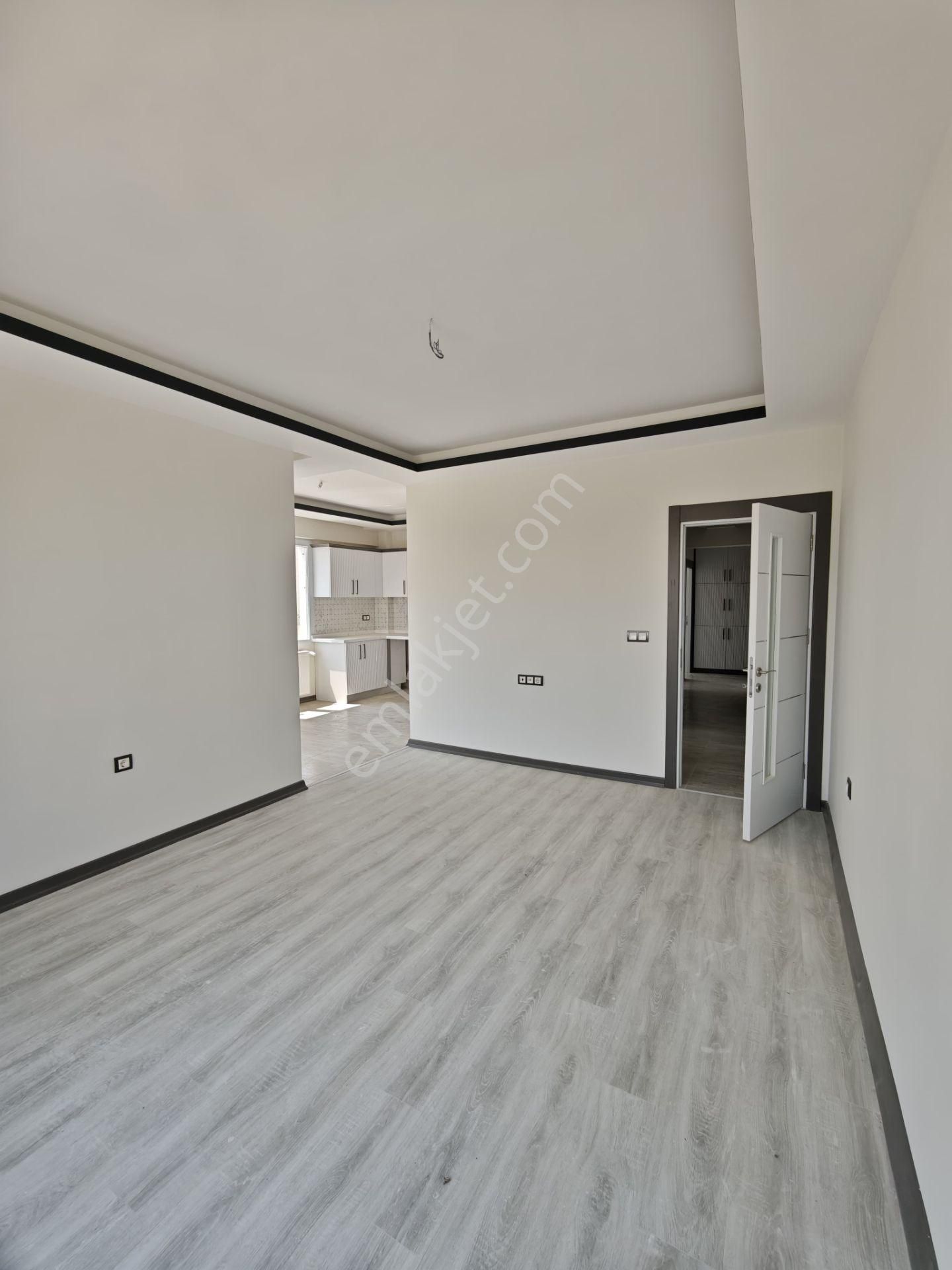 Bahçelievler Mah. Kombili Kısa Katlı Giy. Odalı Kaçmaz Daire - Görsel 18