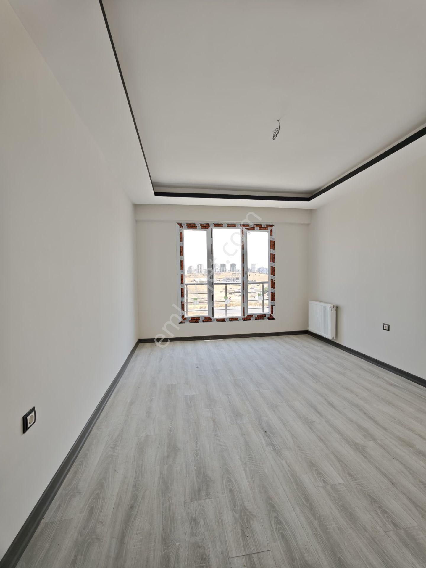 Bahçelievler Mah. Kombili Kısa Katlı Giy. Odalı Kaçmaz Daire - Görsel 17