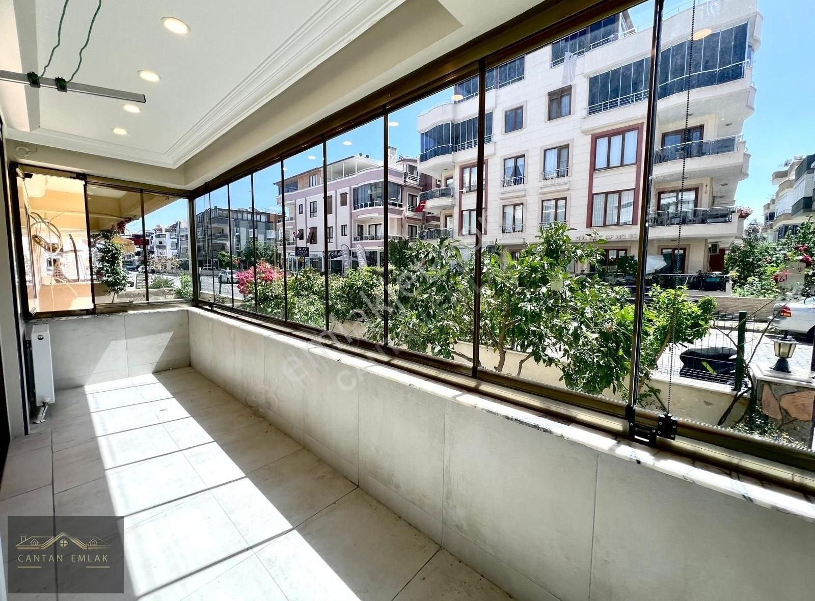 Akçay Altınkumda Pazar Sokağı Ön Cephe 2+1 Ebeveyn Banyolu Daire