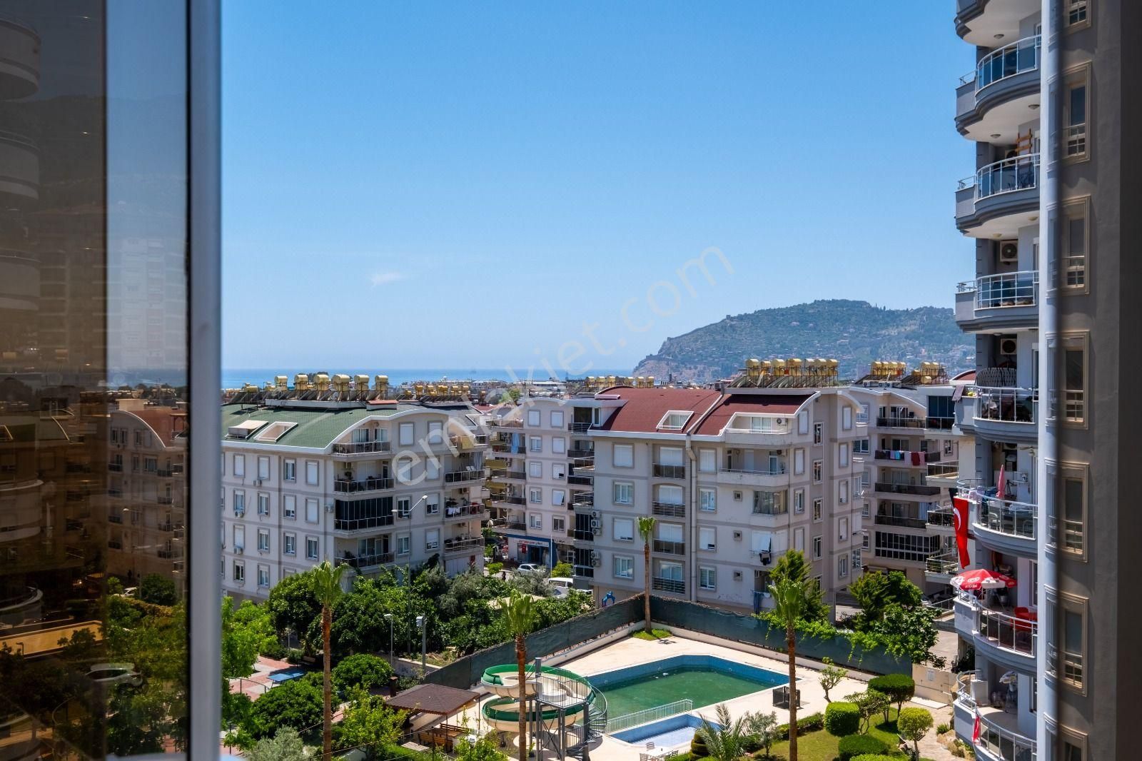 Cikcilli 2+1 110m2 Alanyum'a 2 Dakika Uzaklıkta Kullanışlı Daire