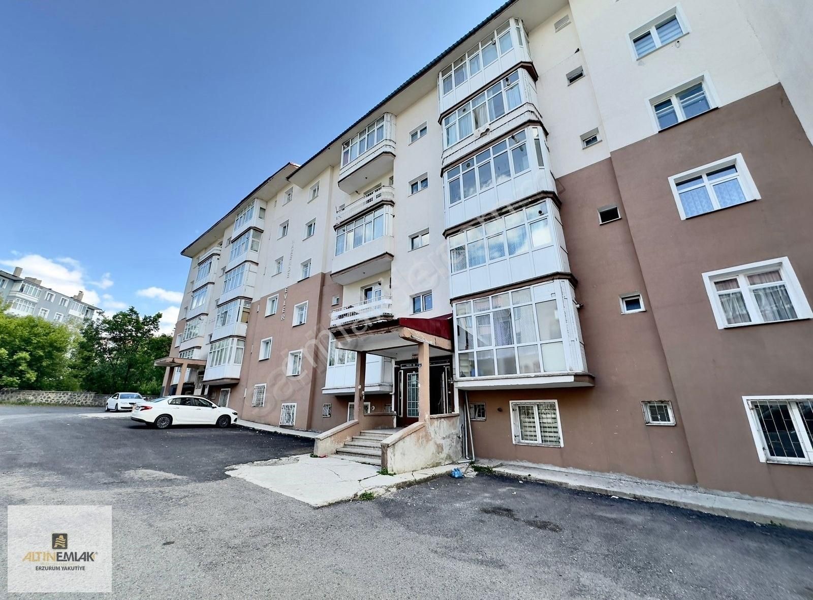 Altın Emlak'tan Yenişehir'de 3+1 Kiralık Arakat Daire