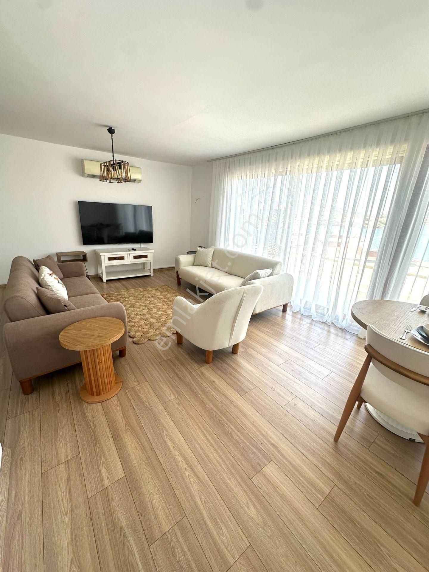 Yalıkavak Gökçebelde Denize Sıfır Eşyalı 1+1 Daire