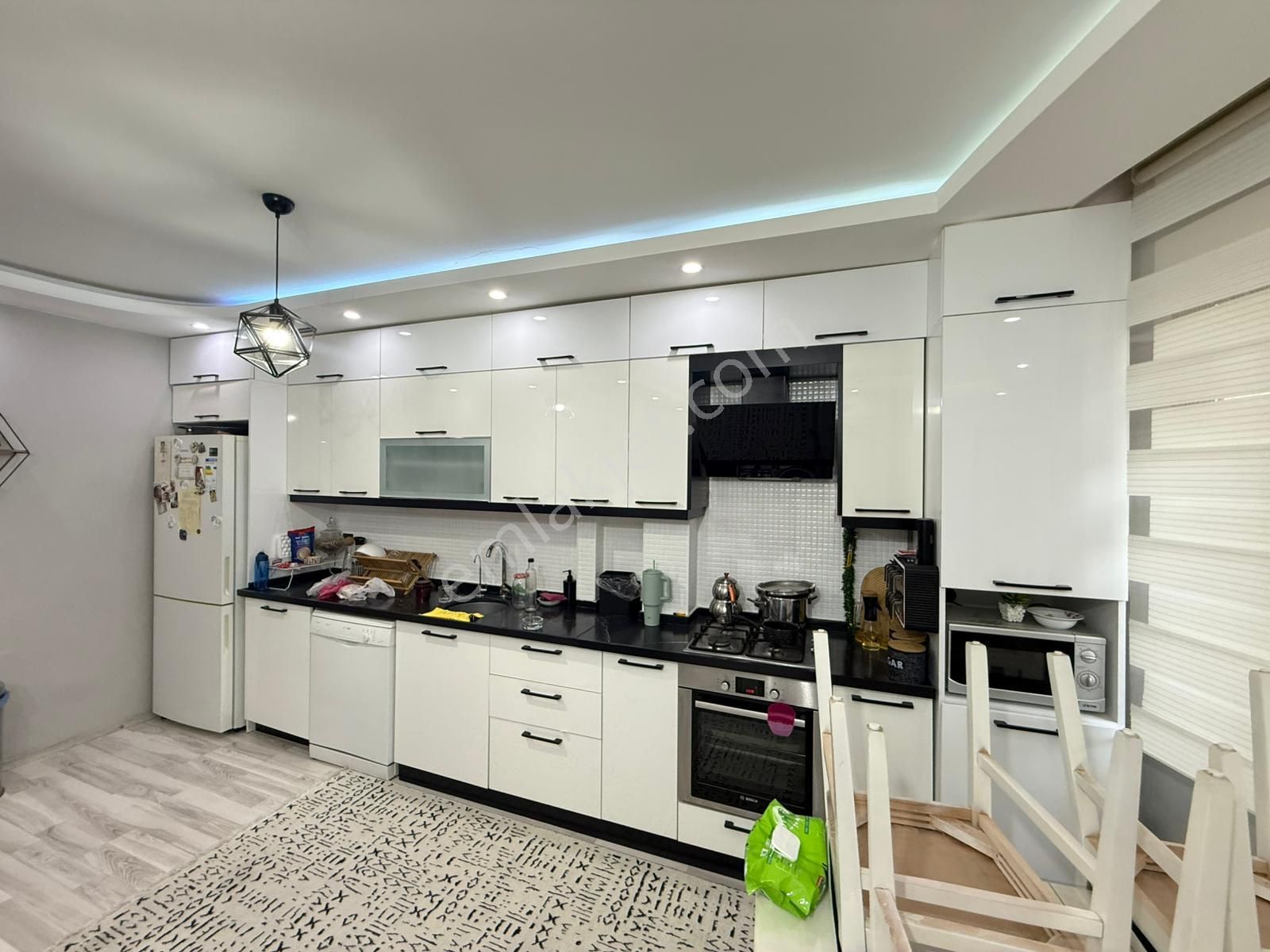 🏡muradiye Mahallesi 🏡 ✅5+1 220 M2 3 Katlının 3 Katı Dublex ❇️ Kapalı Mutfak
