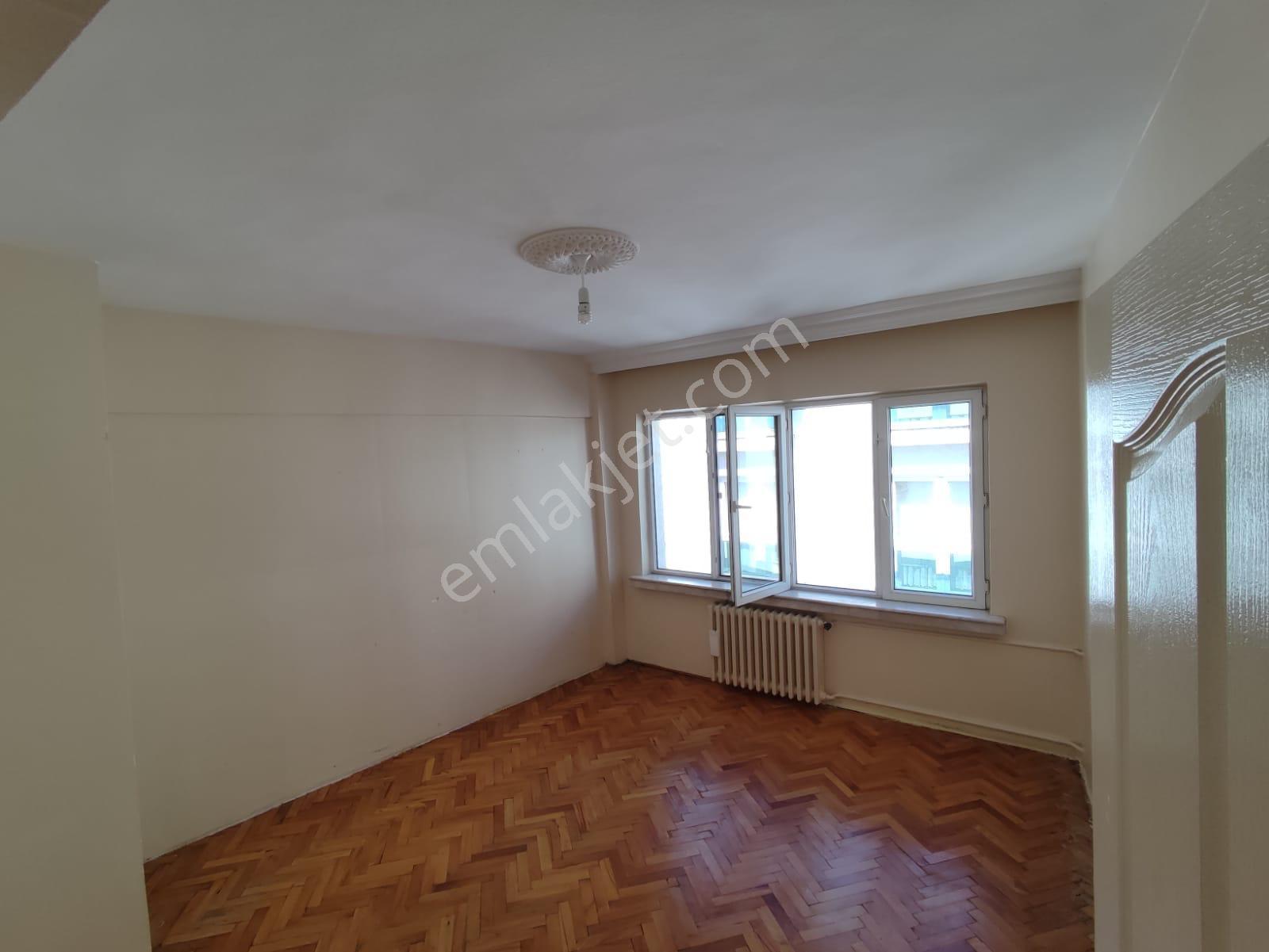 Nil Emlak Gyd Den Mustafakemalpaşa Mah. 140 M2 3+1 - Görsel 8