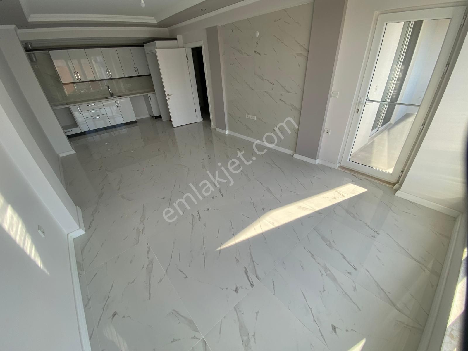 Muğla Dalaman Karaçalı Mah`de 4+1 Ferah Geniş Daire