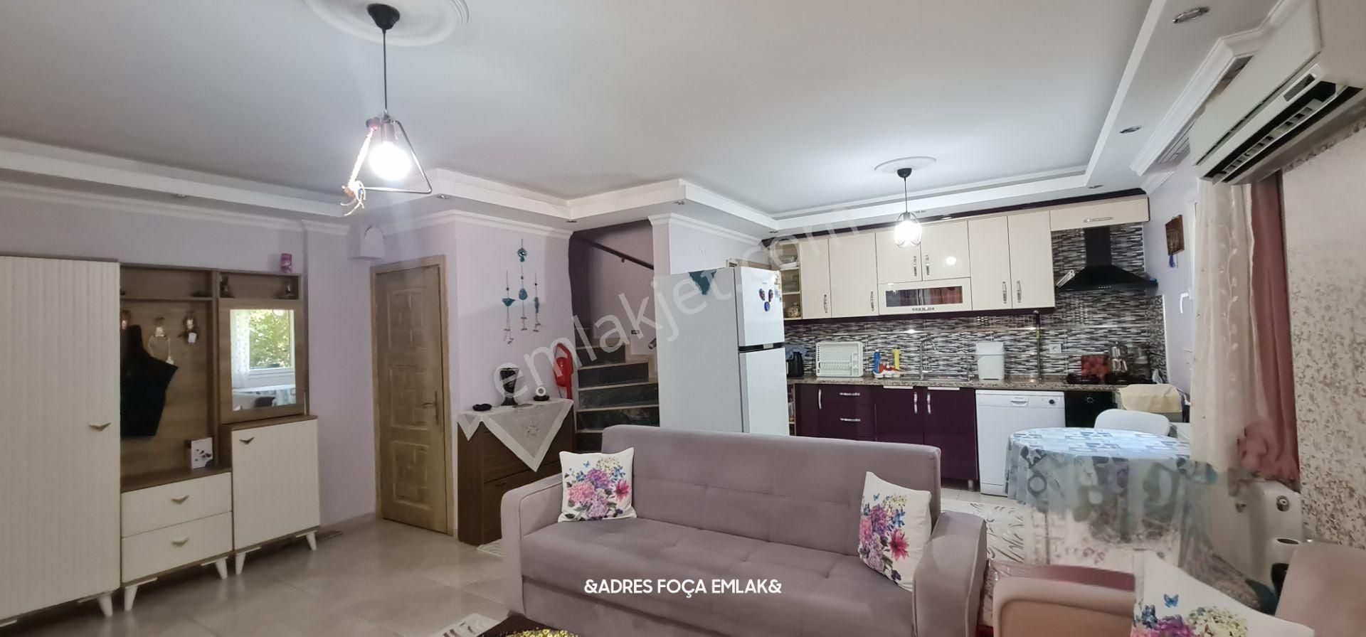 Yenifoça Gencellide Satılık 3+1 Doğalgazlı Dubleks Villa - Görsel 4