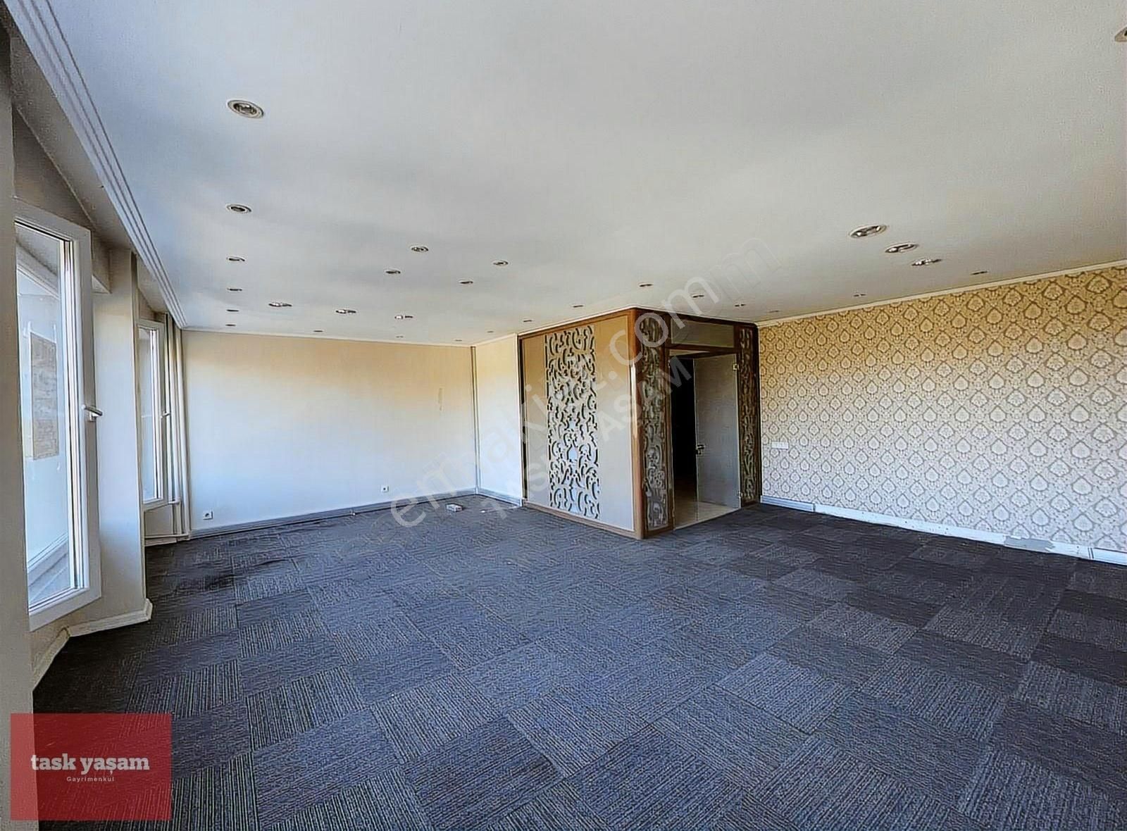 Nişantaşı Valikonağı Caddesi'nde Ferah 3+1 Satılık Daire - Görsel 7