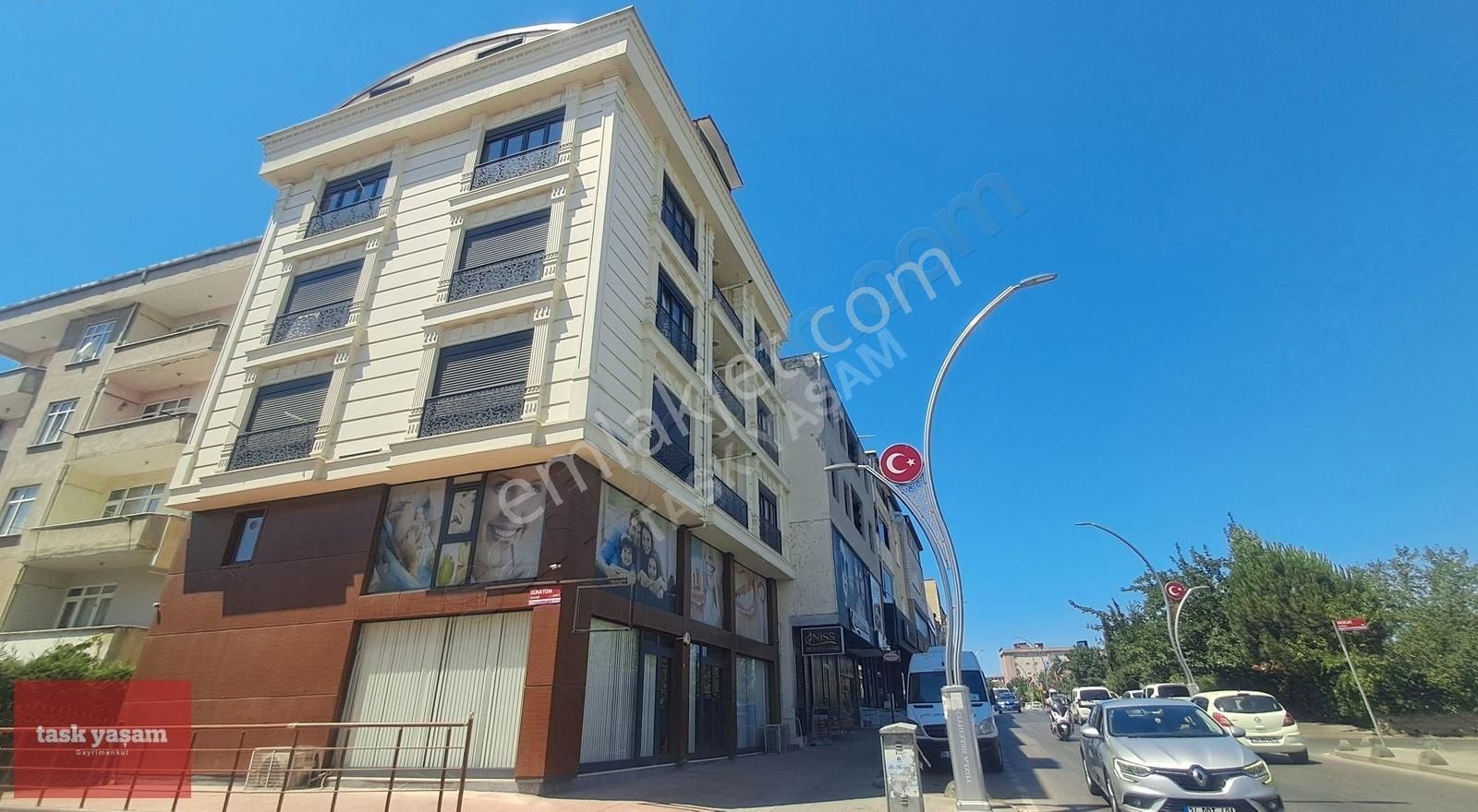 Tuzla Şifa Mahallesinde Merkezi Konum Lüks Kiralık 3+1 Daire