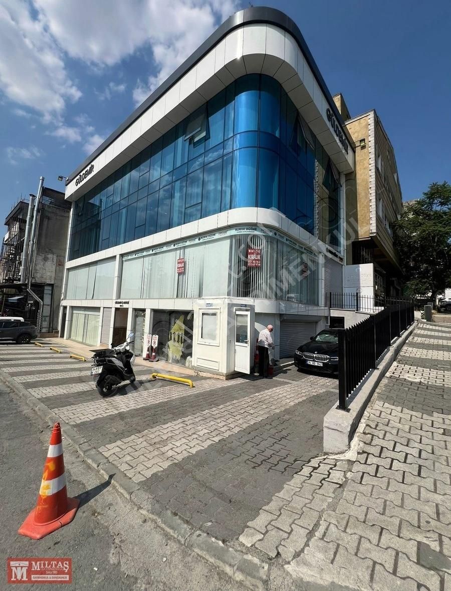 Güngören Sanayi Mahallesinde 80m2 Düz Giriş Mağaza