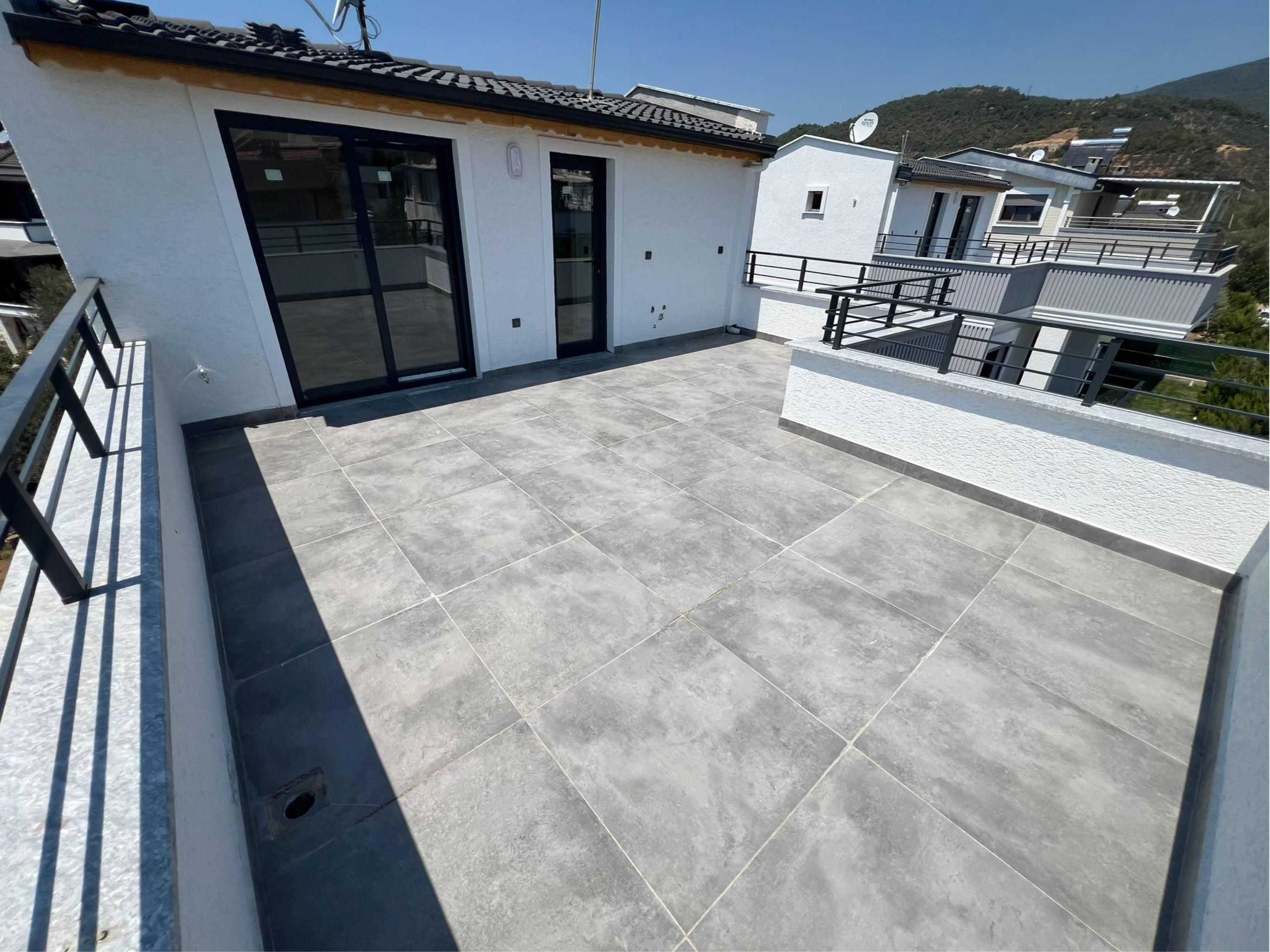 🩷cemre Emlaktan Kaz Dağlarının Eteklerinde Satılık Sıfır 5+1 Villa🩷 - Görsel 4