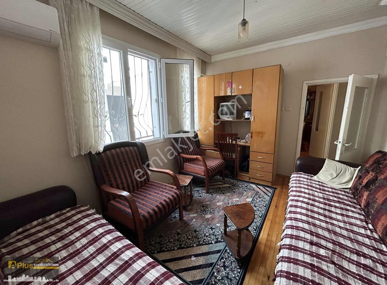 A Plus Gayrimenkulden Karaca Ali Mh Satılık 3+1 Müstakil Ev - Görsel 11