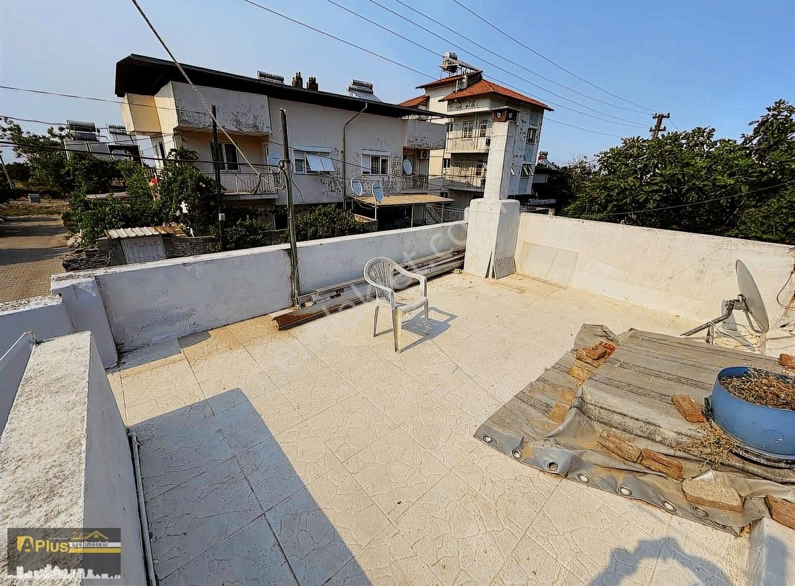 A Plus Gayrimenkulden Karaca Ali Mh Satılık 3+1 Müstakil Ev - Görsel 12