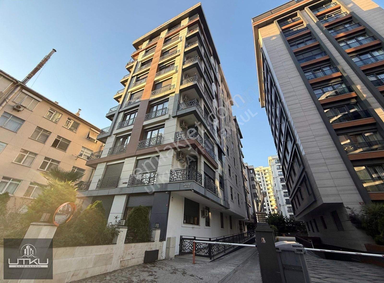 Utku'dan Kaptan Arifde Kiralık Yeni Binada Balkonlu 90 Net 3+1