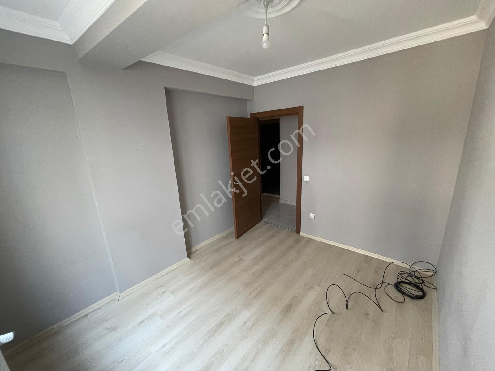 Çamlıca Mah. Ulusal Egemenlik Blv Yakını 3+1 Daire/ Ysr-5