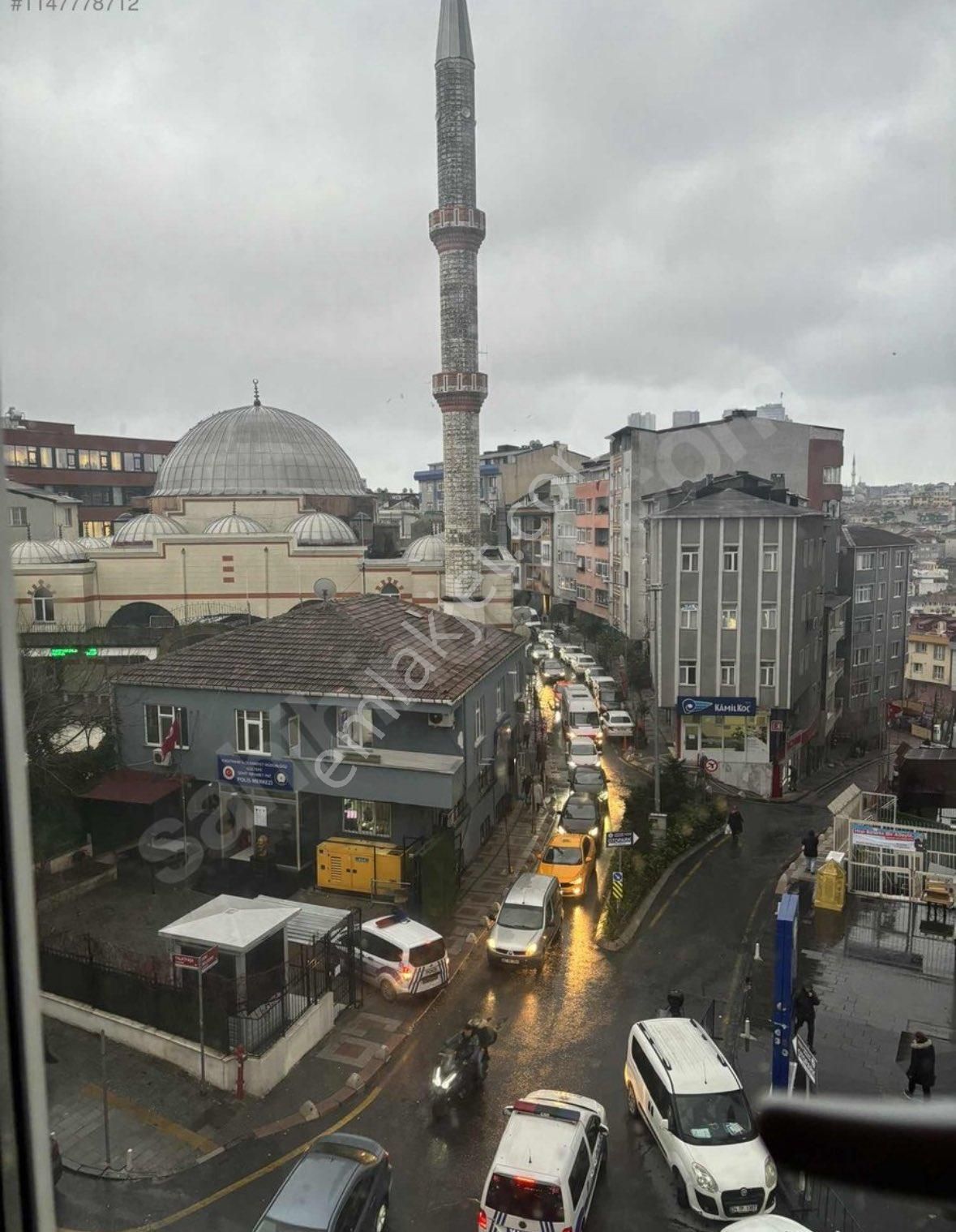 Kağıthane’de Merkezi Konumda Kiralık Daire