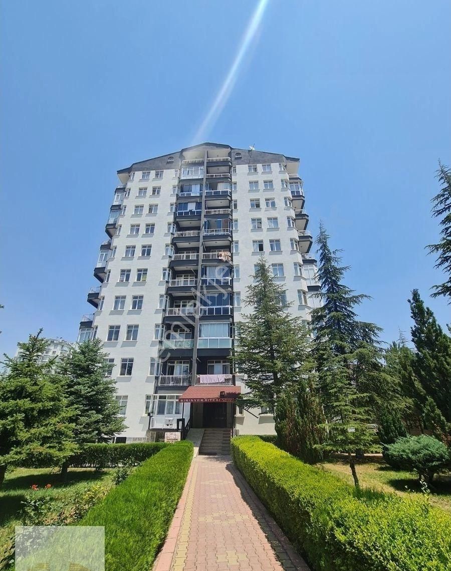 Uğur Emlak'tan Bosnada Polis Karakolu Karşısında 3+1 Kiralık