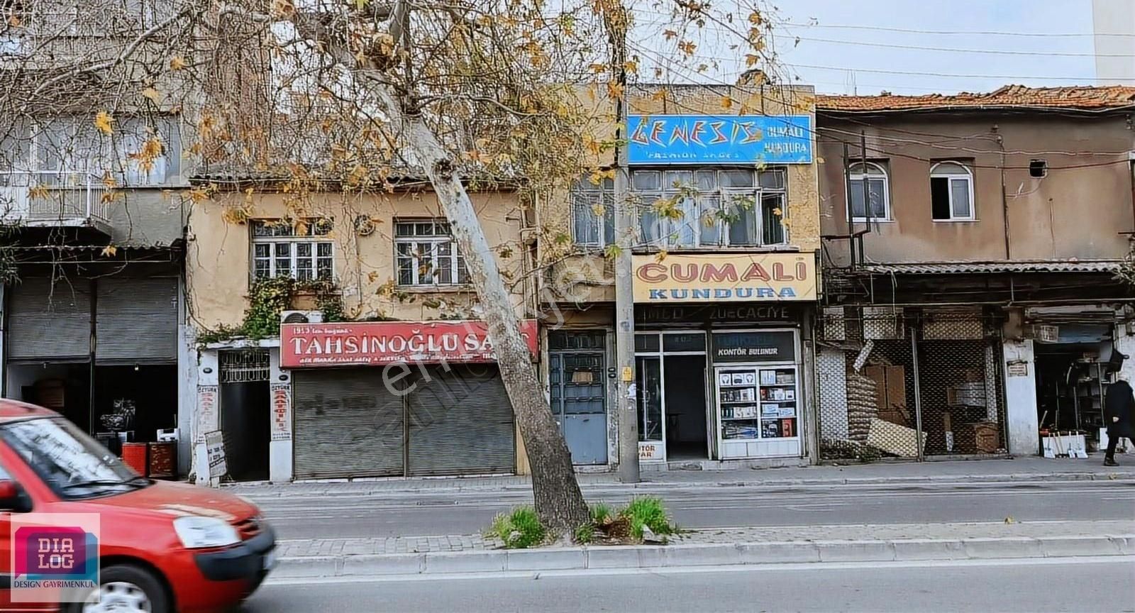 İzmir Kapılar'da Anacadde Üstünde Ticari İmarlı Satılık Arsa - Görsel 3