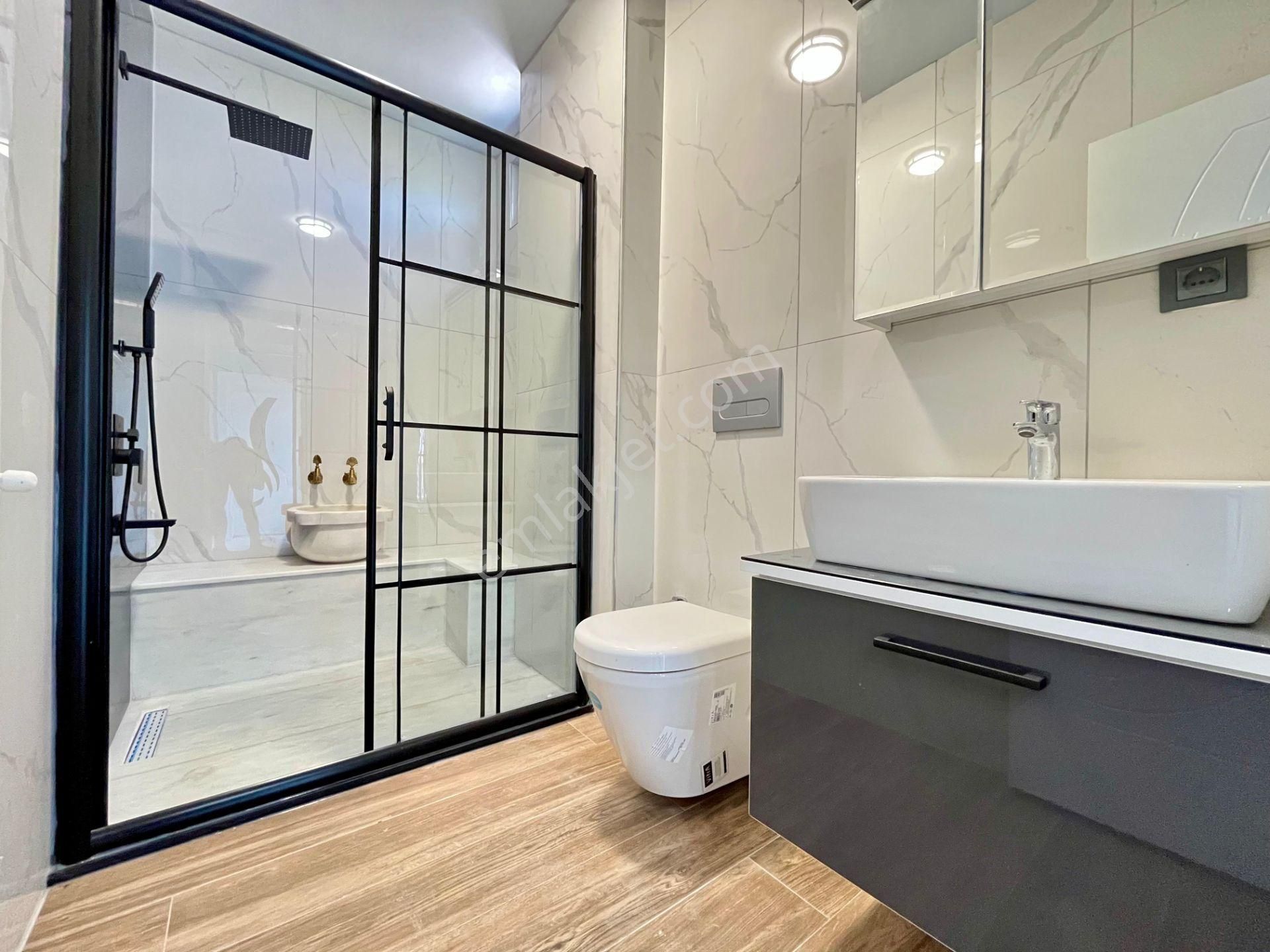 Sezgin Emlak'tan Güre'de 6+1 Deniz Manzaralı Satılık Lüx Triplex - Görsel 15