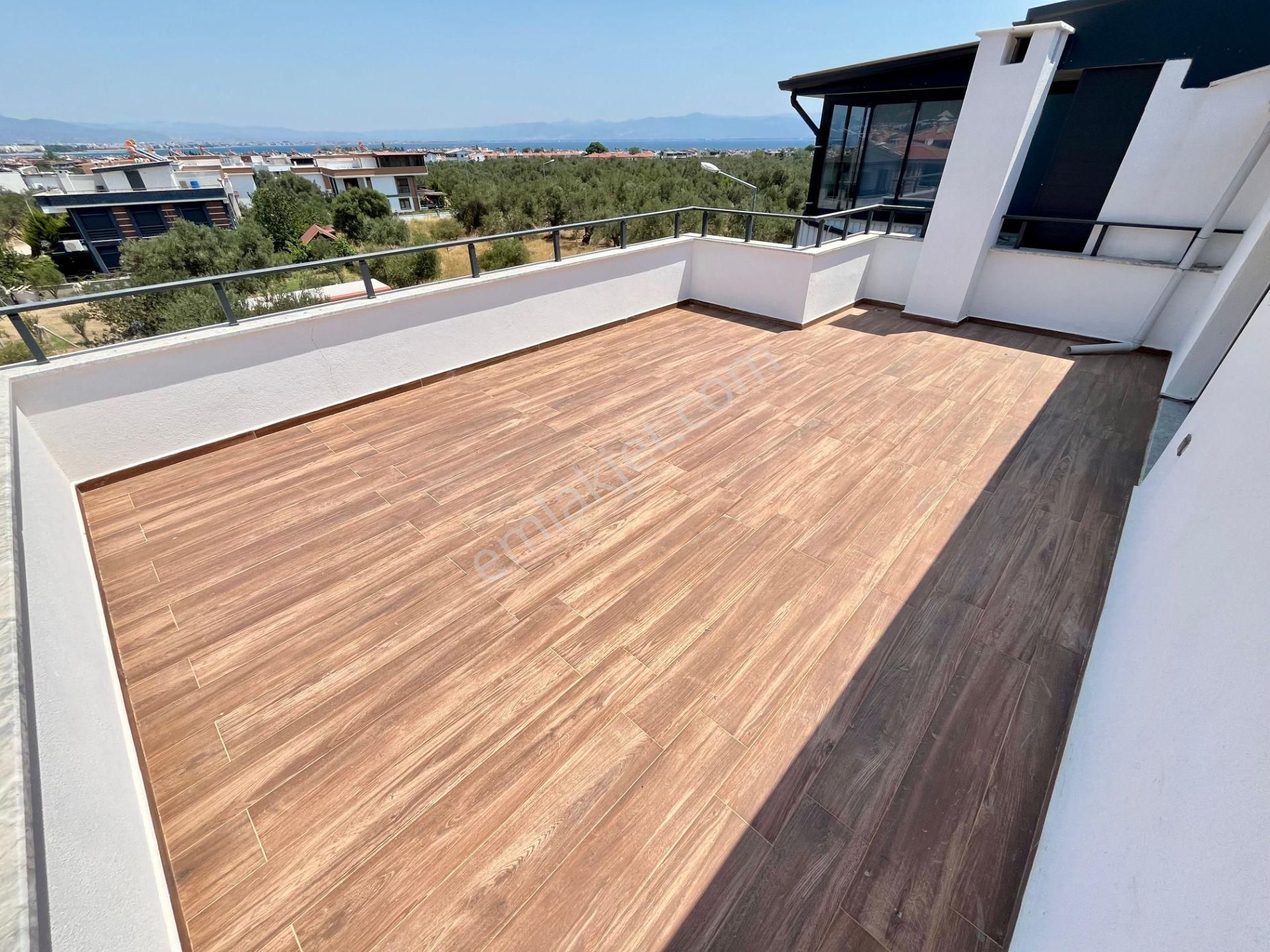 Sezgin Emlak'tan Güre'de 6+1 Deniz Manzaralı Satılık Lüx Triplex - Görsel 28