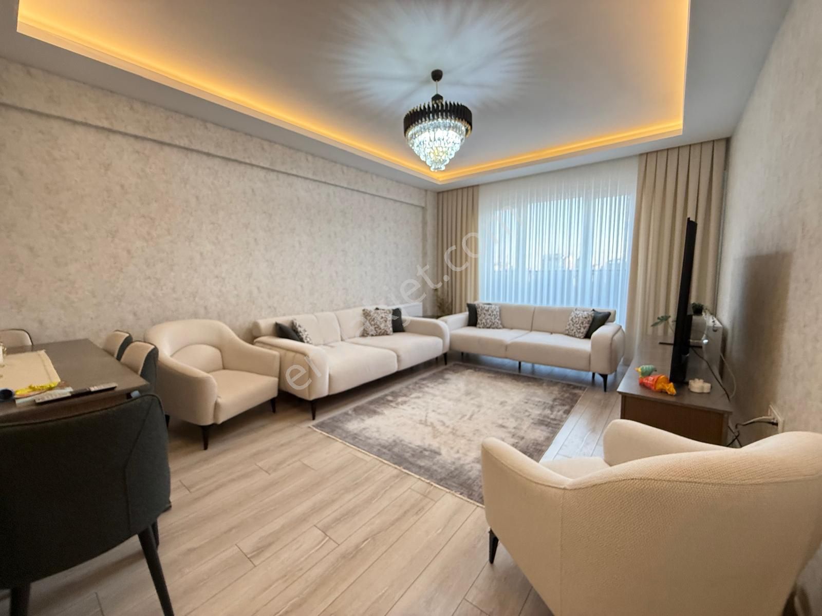 Turyap Yapracık 'tan Akasya Kule'de Manzaralı 2+1 Daire