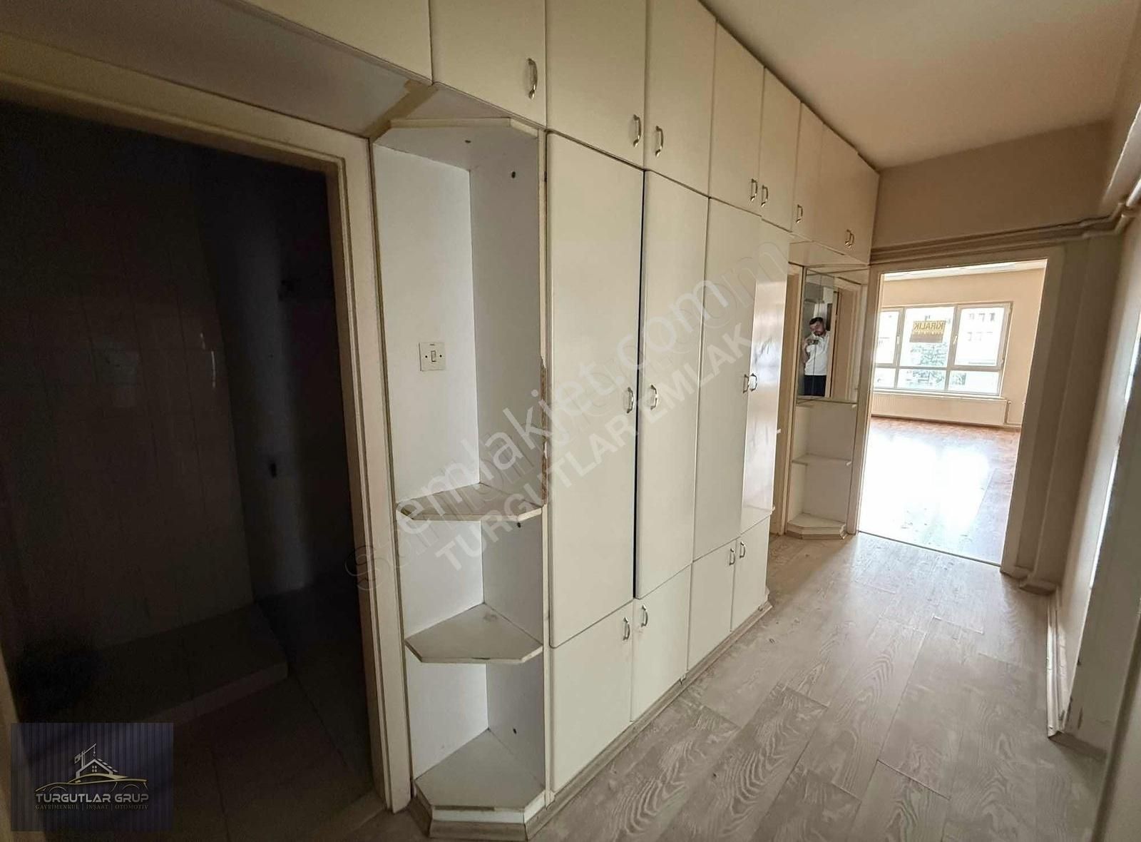Turgutlar'dan 19 Mayıs Cd Üzeri 3+1 Kiralık..!!