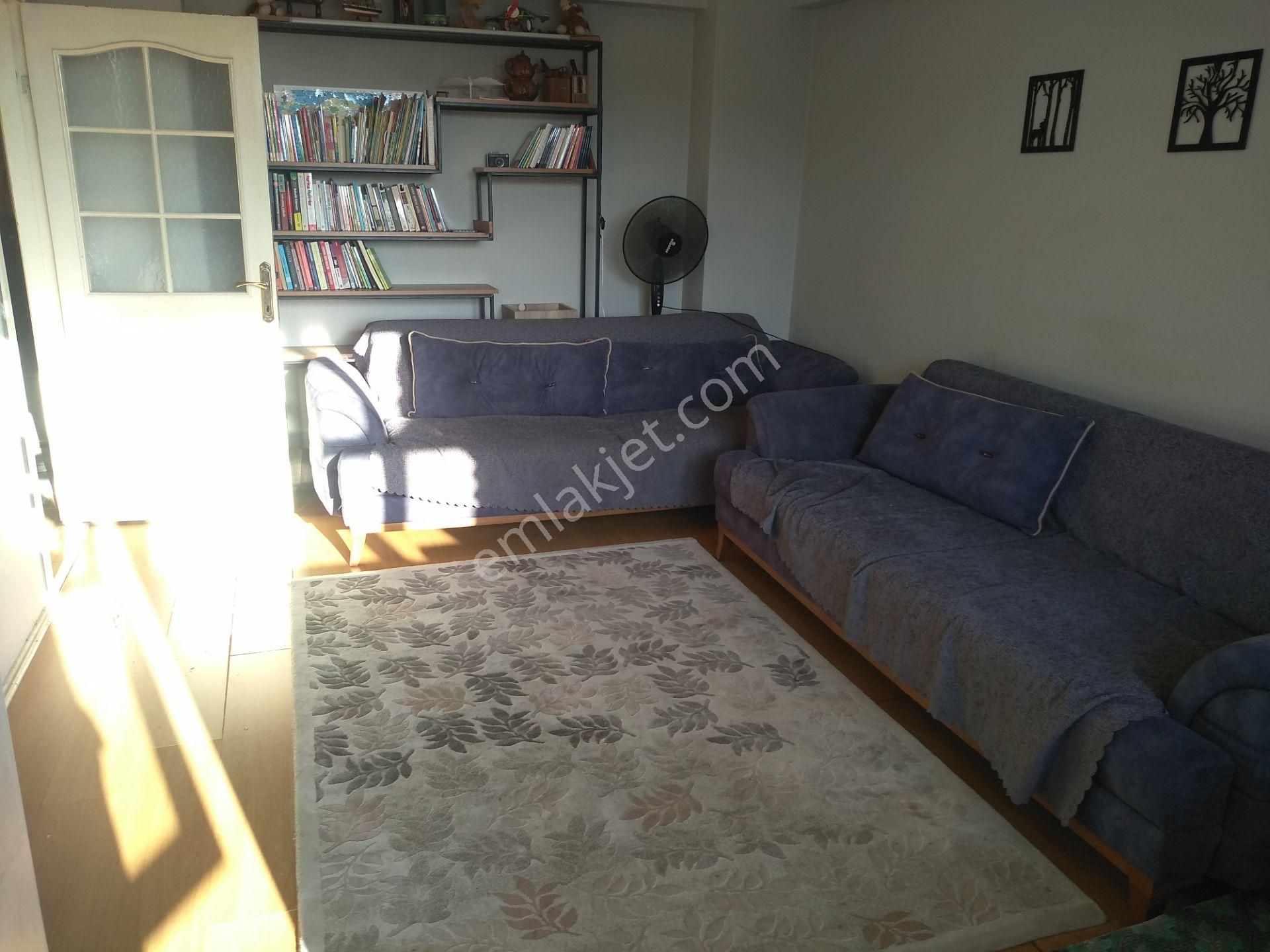 Memiş Emlaktan Eyüpsultan Esentepe Mah 2+1 80m2 Satılık Daire