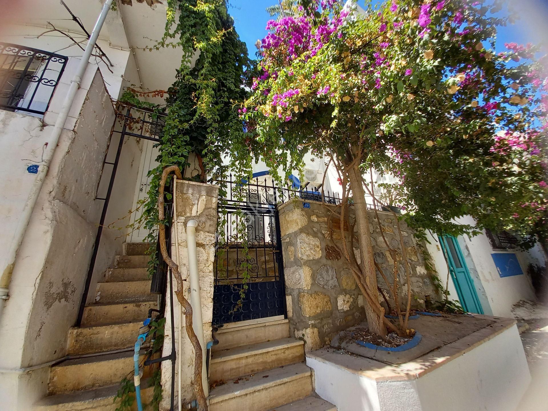 Bodrum Kalesine Komşu, Kiralık Müstakil Bodrum Evi