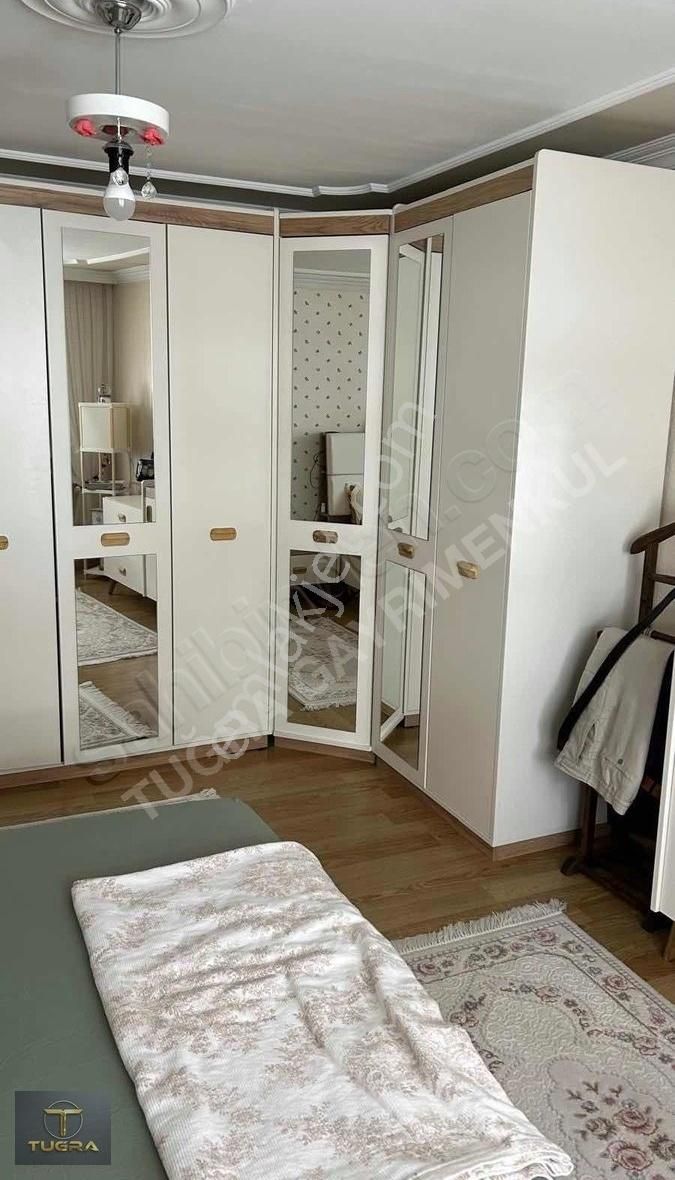 Tuğradan Diş Hastahanesi Altı Satılık Dubleks Daire