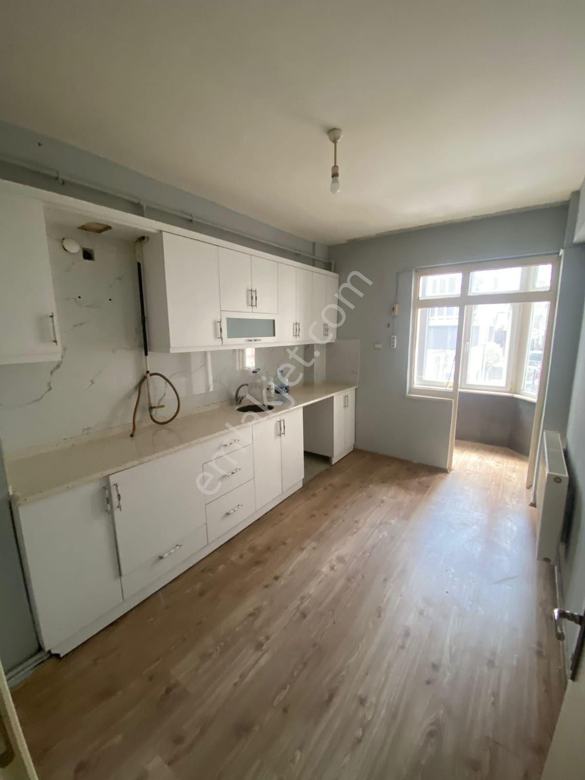 Evim-nur'dan Yenidoğan Mh 2+1 1.kat Doğalgazlı Balkonlu Fırsat Kiralık Daire