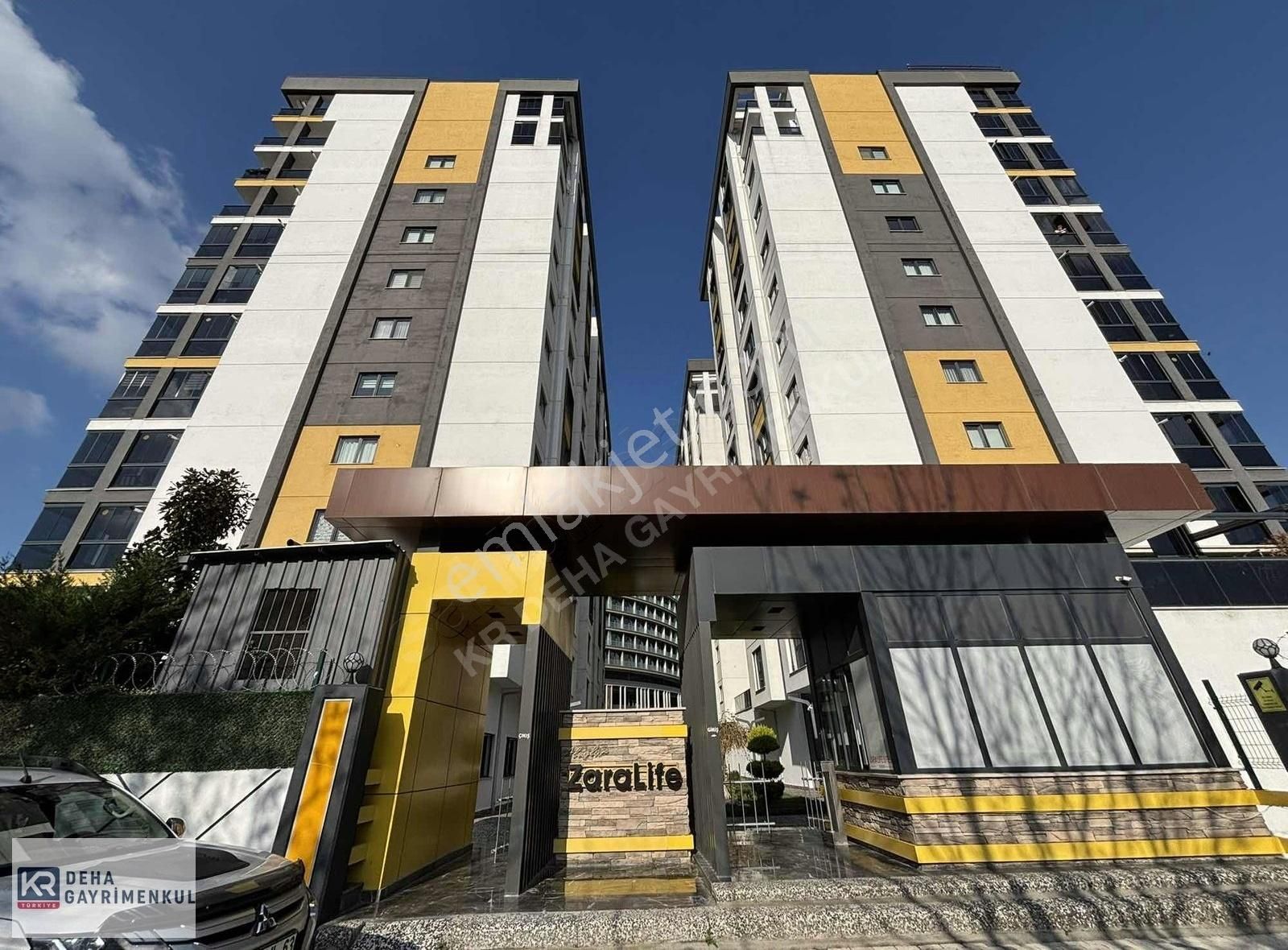 Zaralife Sitesi Eşyalı Kiralık Lüks 3+1 Daire Havuz Ve K.otopark